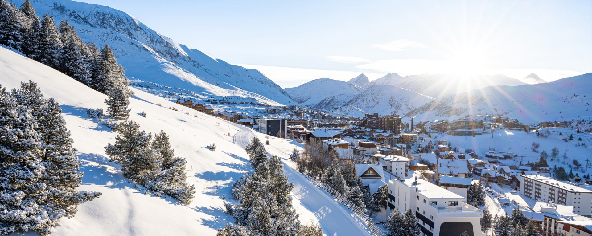 alpe-d-huez-resort-view-lionel-royet-alpe-d-huez-tourisme-139