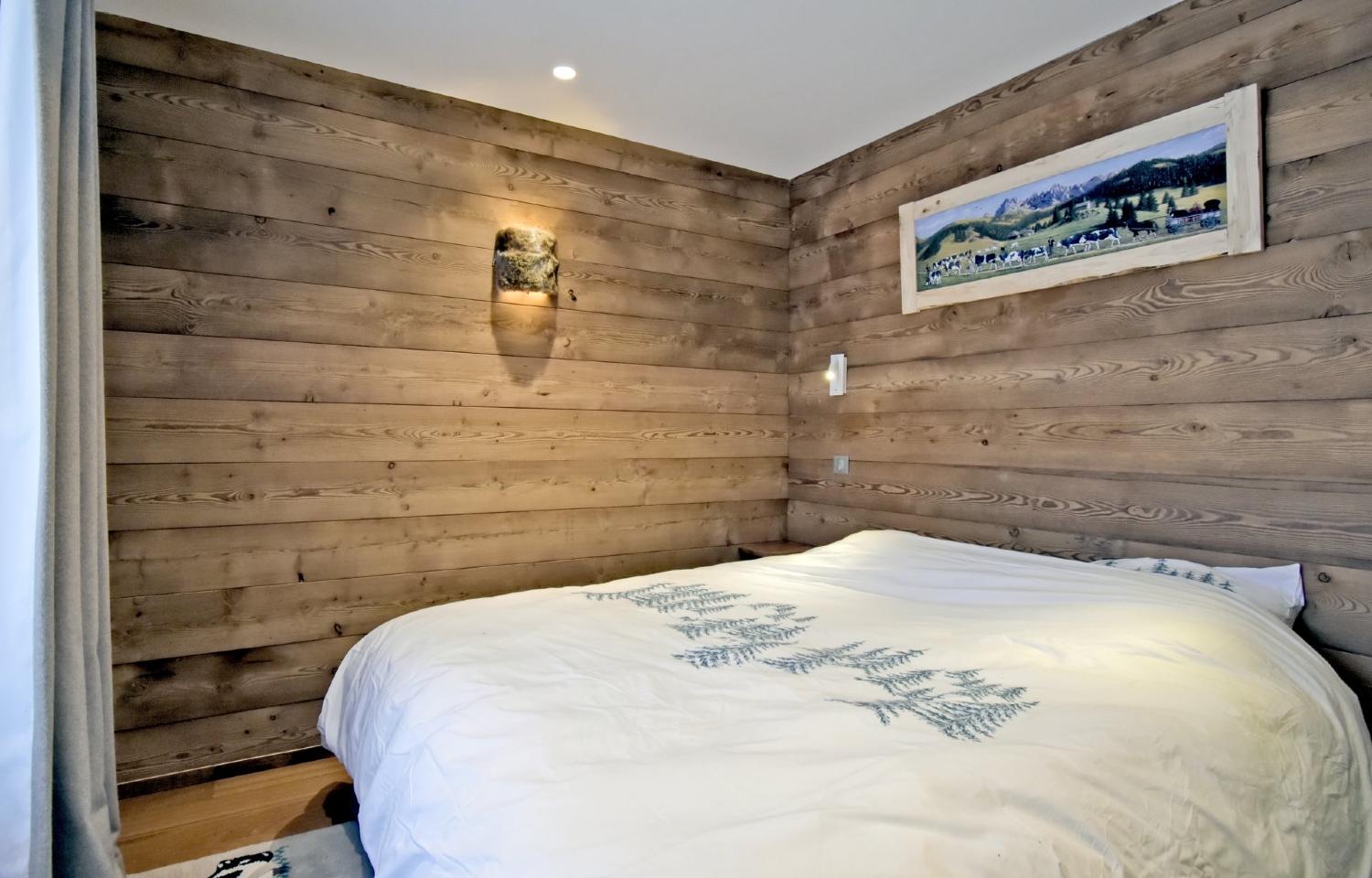 04d4abb5-a918-43d1-b699-51af40292ae4-1451415