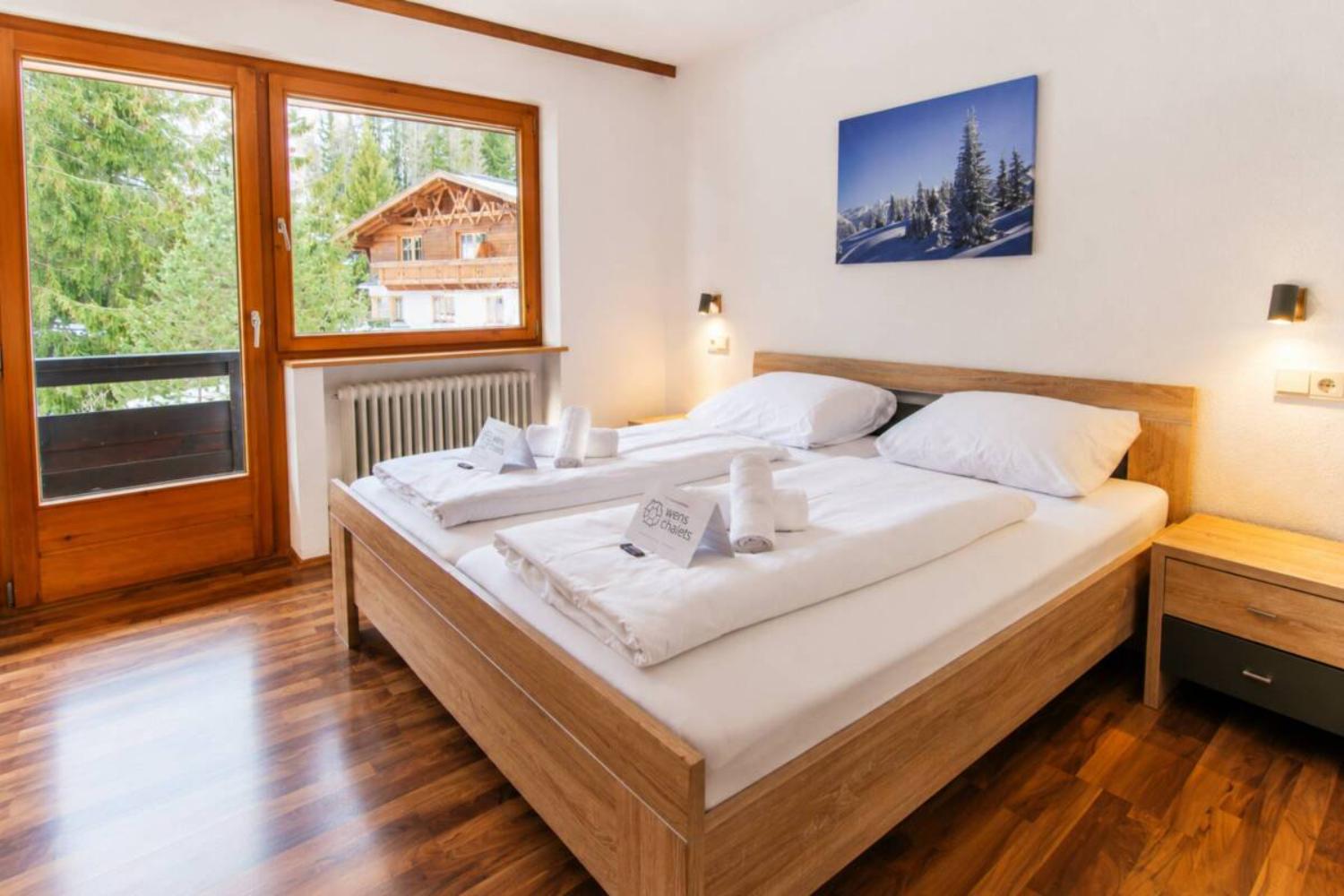 05-scalewidthwzeymdbd-catered-chalet-alber-sankt-anton-tweepersoonskamer-2-1466733