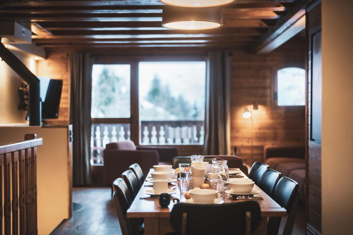 06-montagnettes-residence-sapiniere-menuires-5p8s-sejour-02-cande-2026-1450737