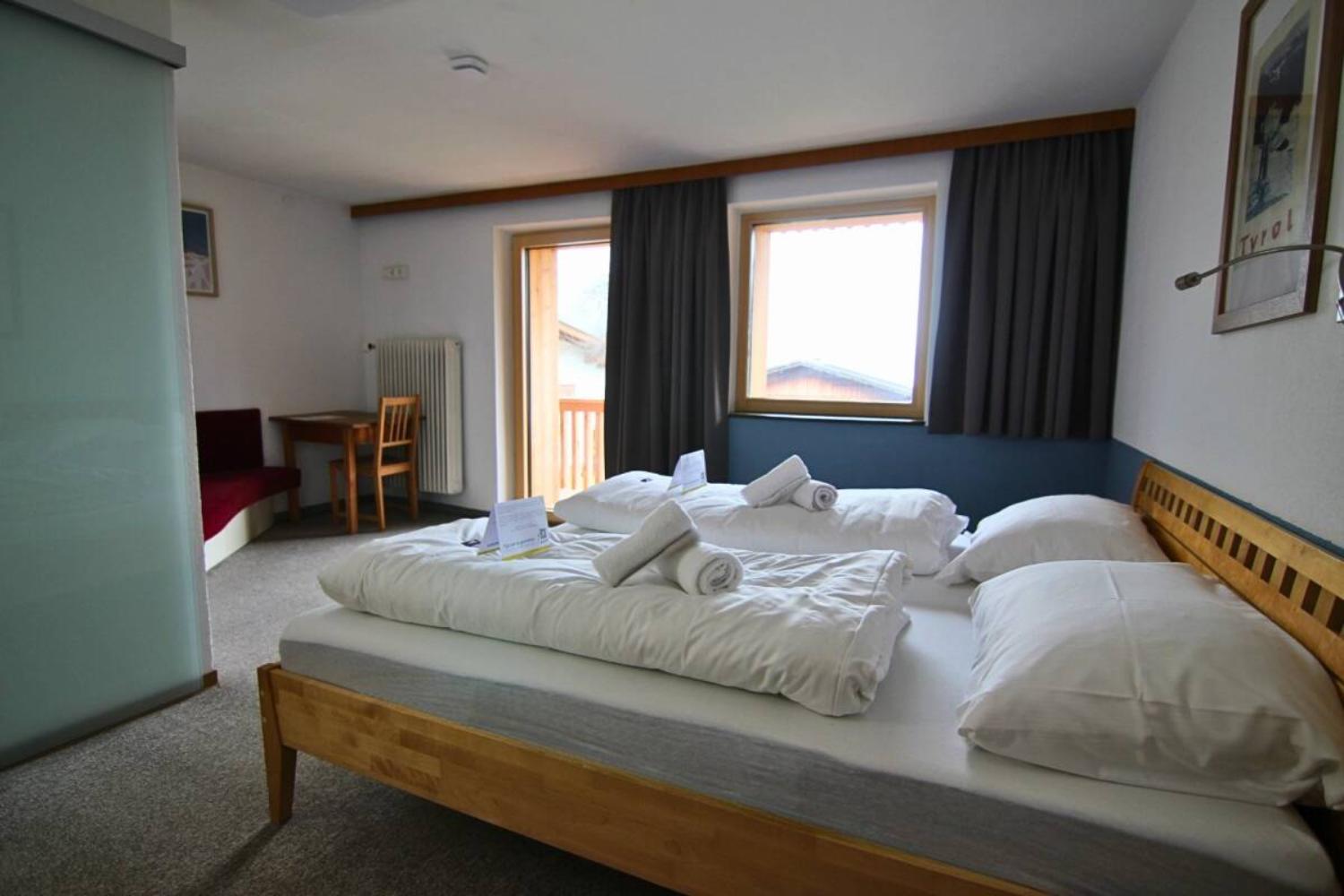06-scalewidthwzeymdbd-catered-chalet-demlhof-finkenberg-tweepersoonskamer-1466892