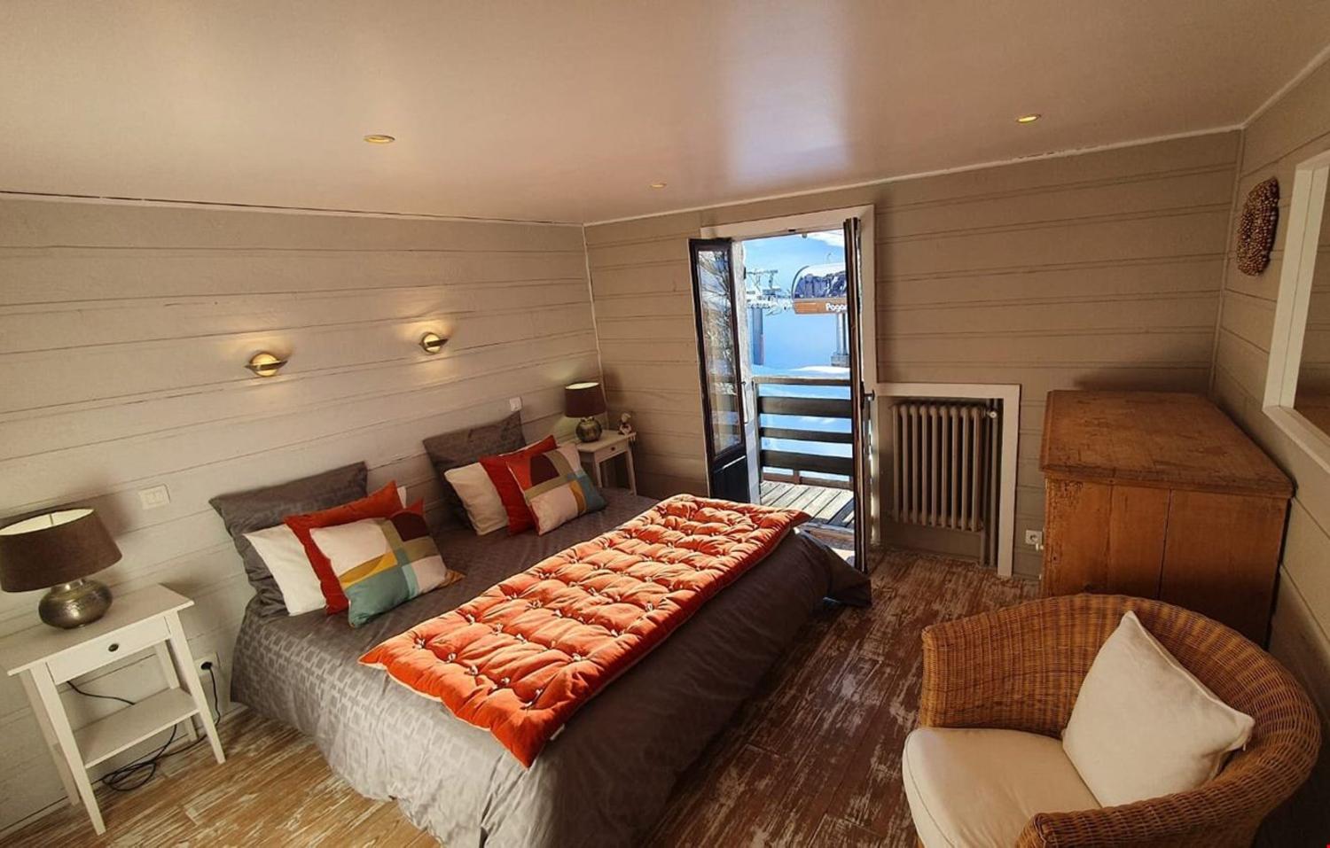 12-3865-location-ski-alpe-d-huez-chalet-le-vieux-logis-13-930509