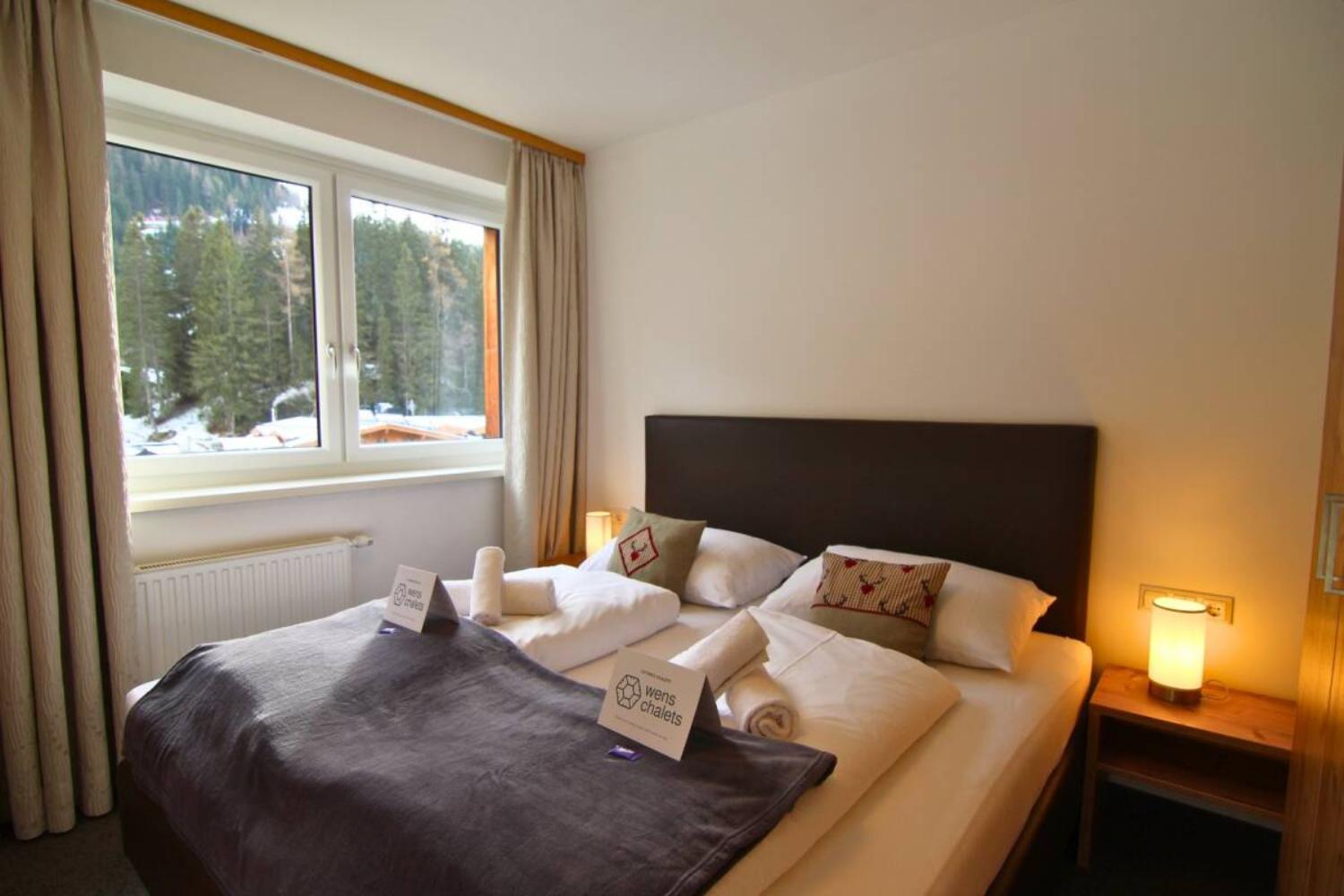 13-scalewidthwzeymdbd-catered-chalet-gabl-sankt-anton-am-arlberg-double-room-1466993