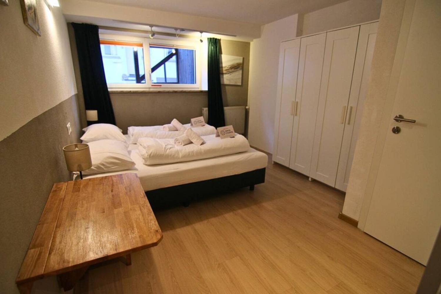 13-scalewidthwzeymdbd-catered-chalet-hans-sankt-anton-tweepersoonskamer-1467035