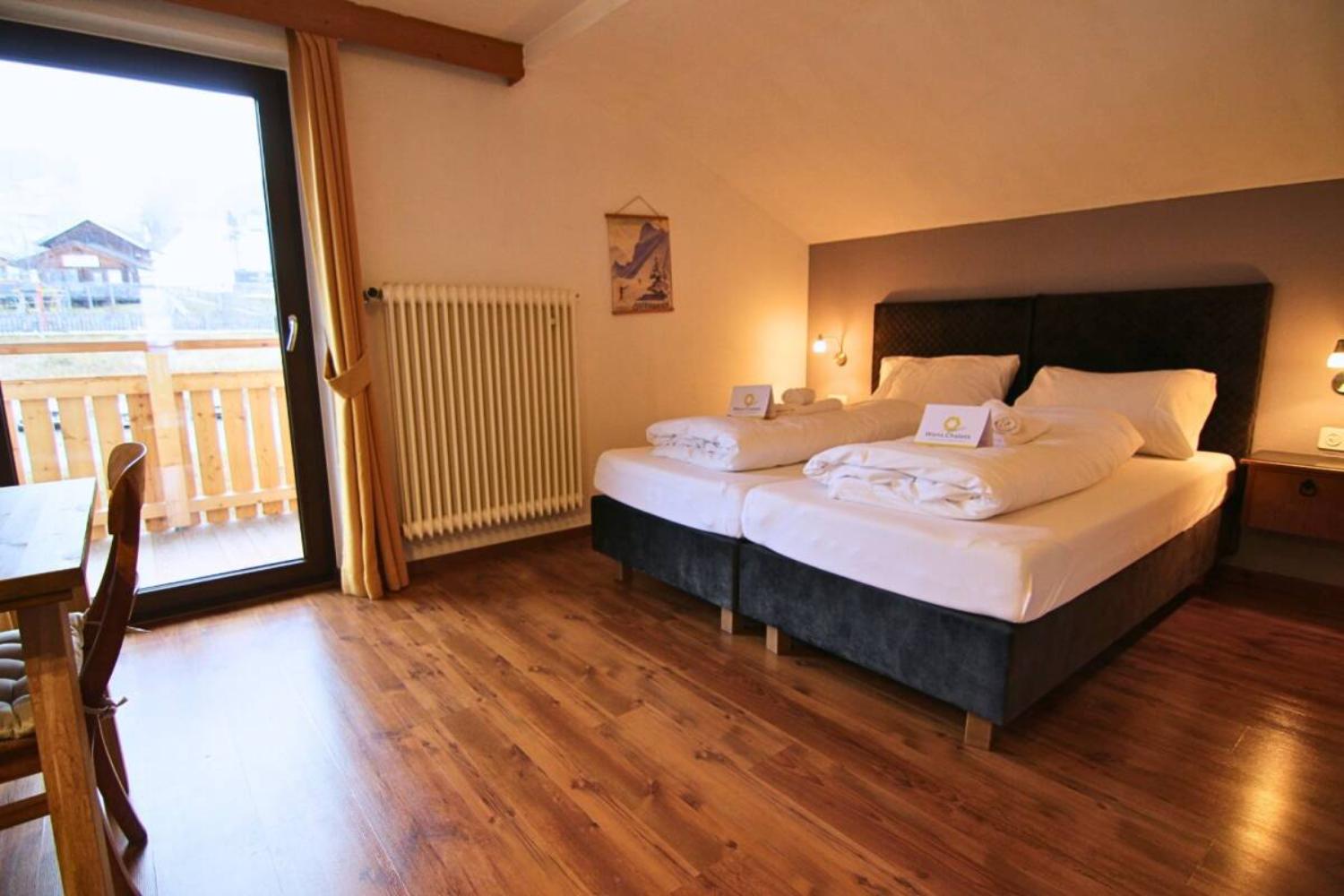 14-scalewidthwzeymdbd-catered-chalet-raeterhof-fiss-tweepersoonskamer-1467165