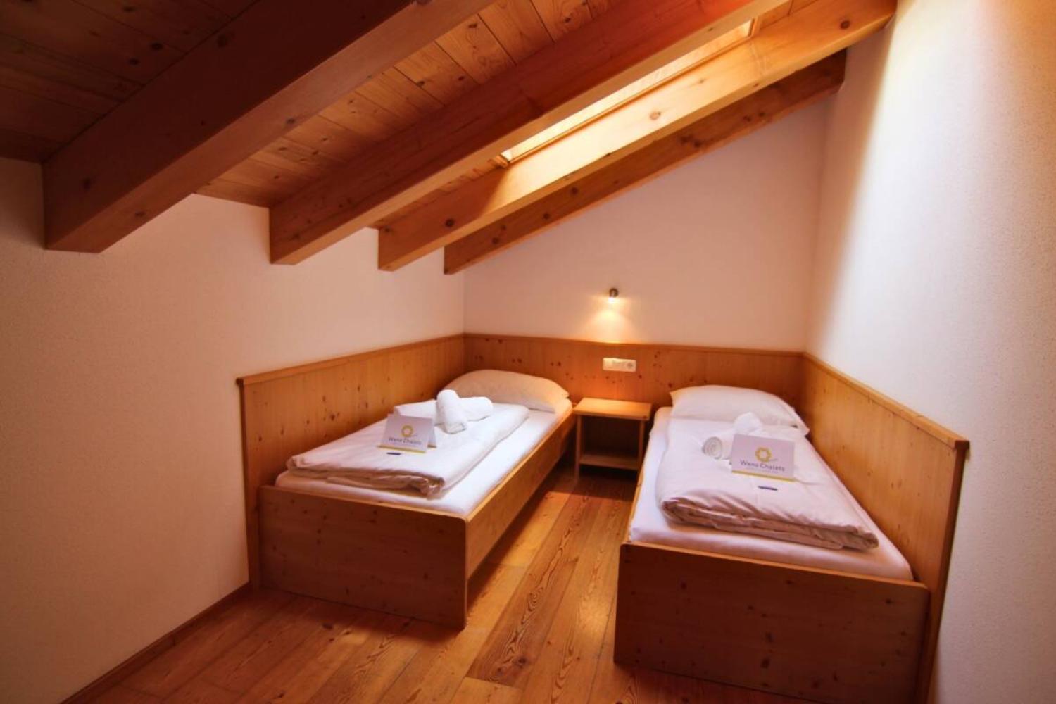 16-scalewidthwzeymdbd-catered-chalet-elfriede-fiss-penthouse-tweepersoonskamer-1466959