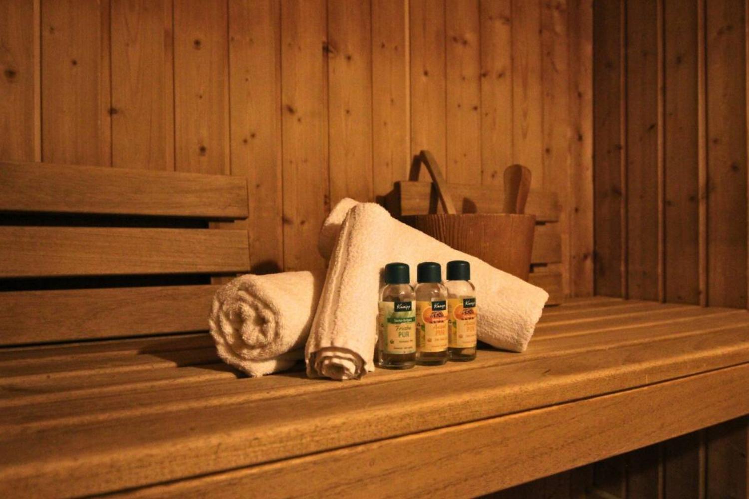 17-scalewidthwzeymdbd-catered-chalet-levett-sankt-anton-sauna-1467131