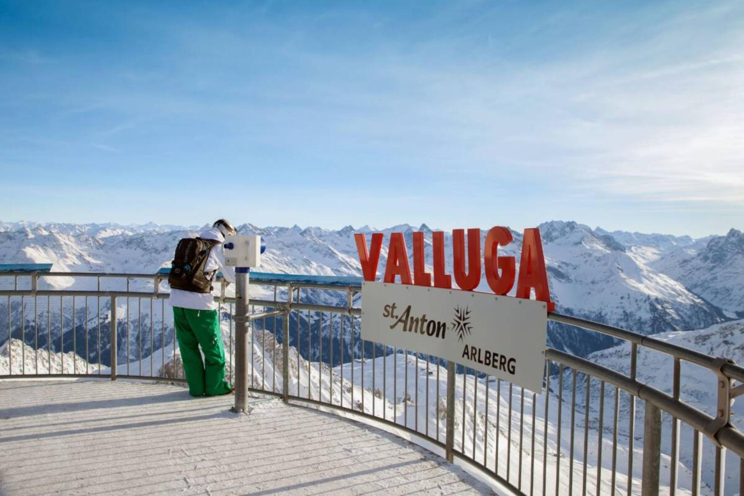 18-scalewidthwzeymdbd-catered-chalet-christoph-sankt-anton-valluga-1466860