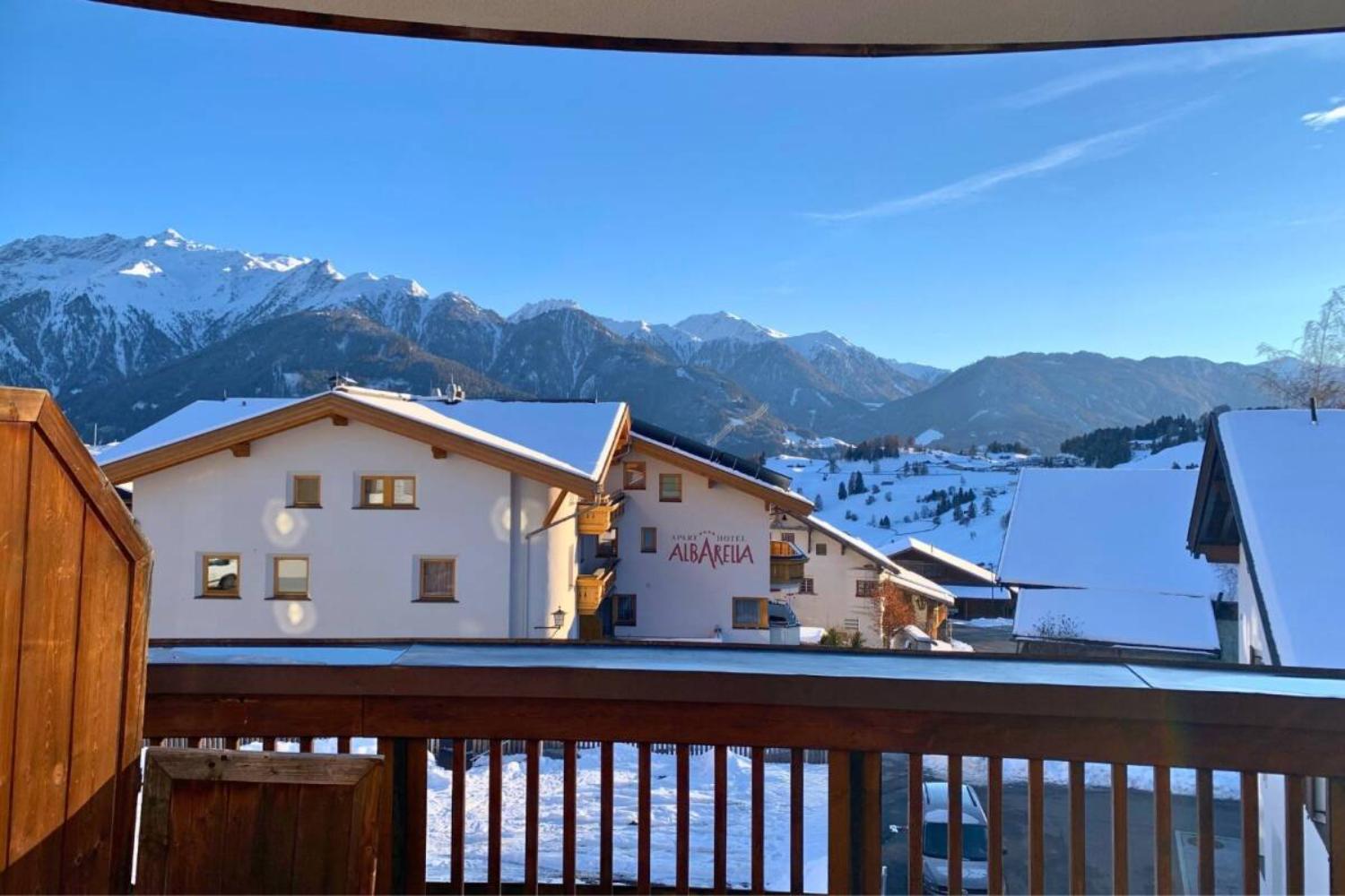 18-scalewidthwzeymdbd-catered-chalet-elfriede-fiss-inclusief-balkon-uitzicht-1466961
