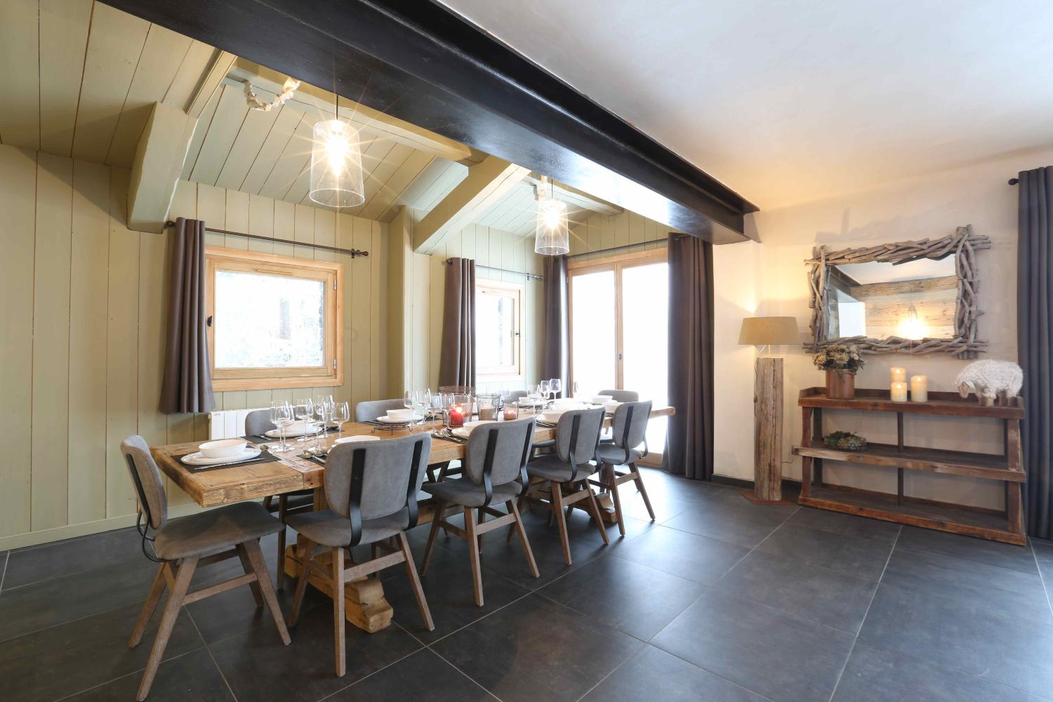 1c9205b5-ad63-4e2a-a6a4-0f555598d3ad-1451913