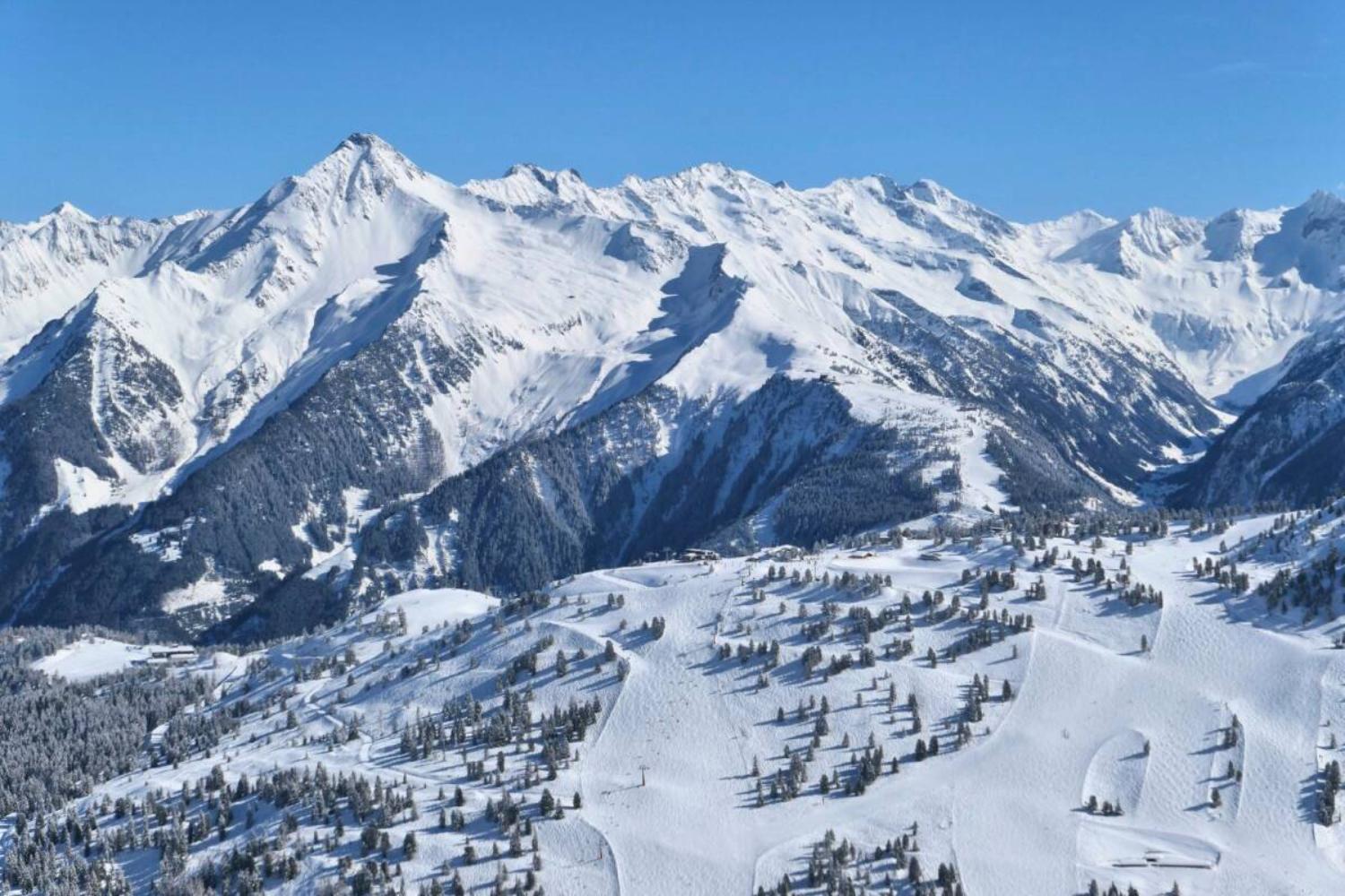 21-scalewidthwzeymdbd-catered-chalet-demlhof-finkenberg-skigebied-1466909
