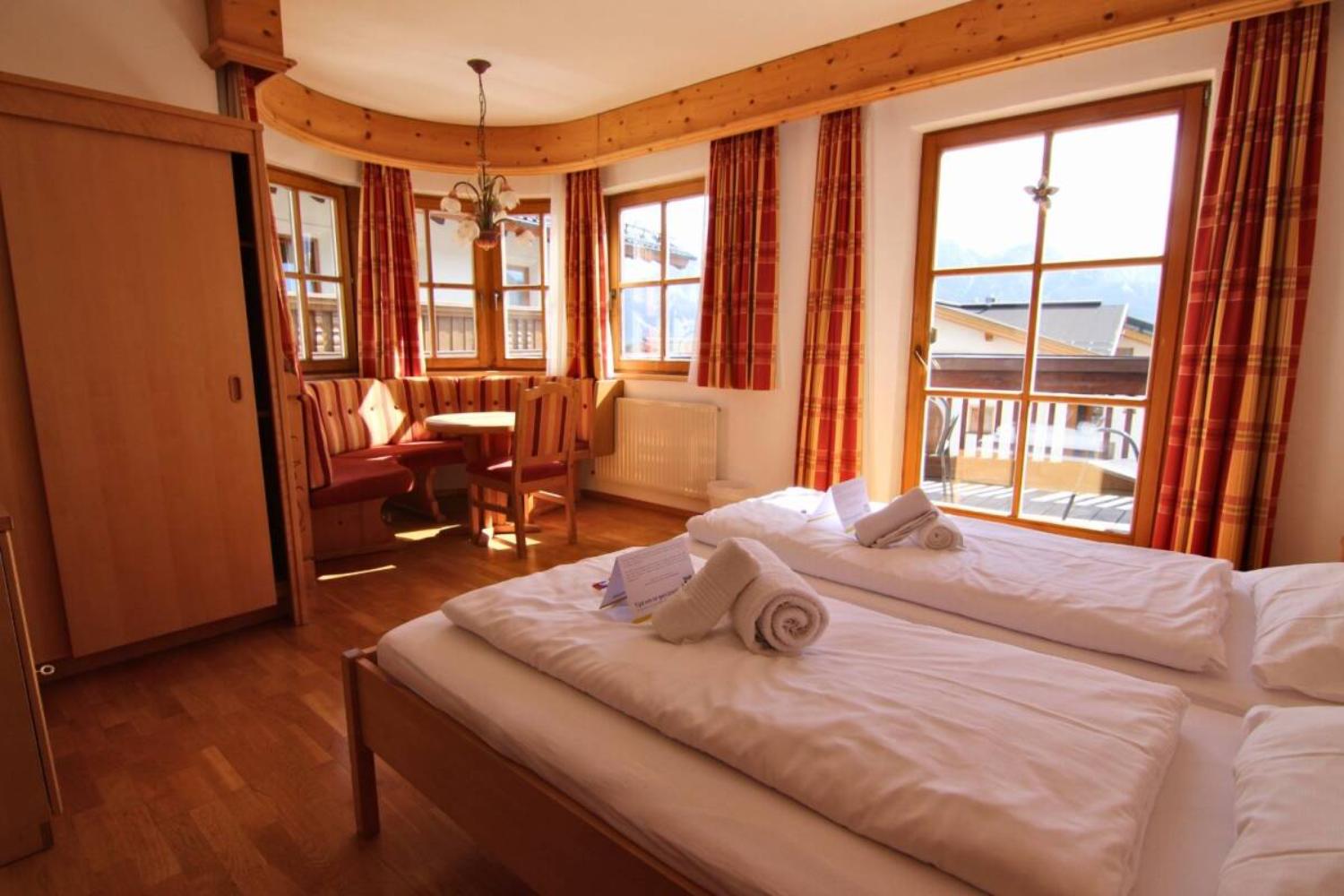23-scalewidthwzeymdbd-catered-chalet-elfriede-fiss-vierpersoonsappartement-inclusief-balkon-zimmer-18-1466966
