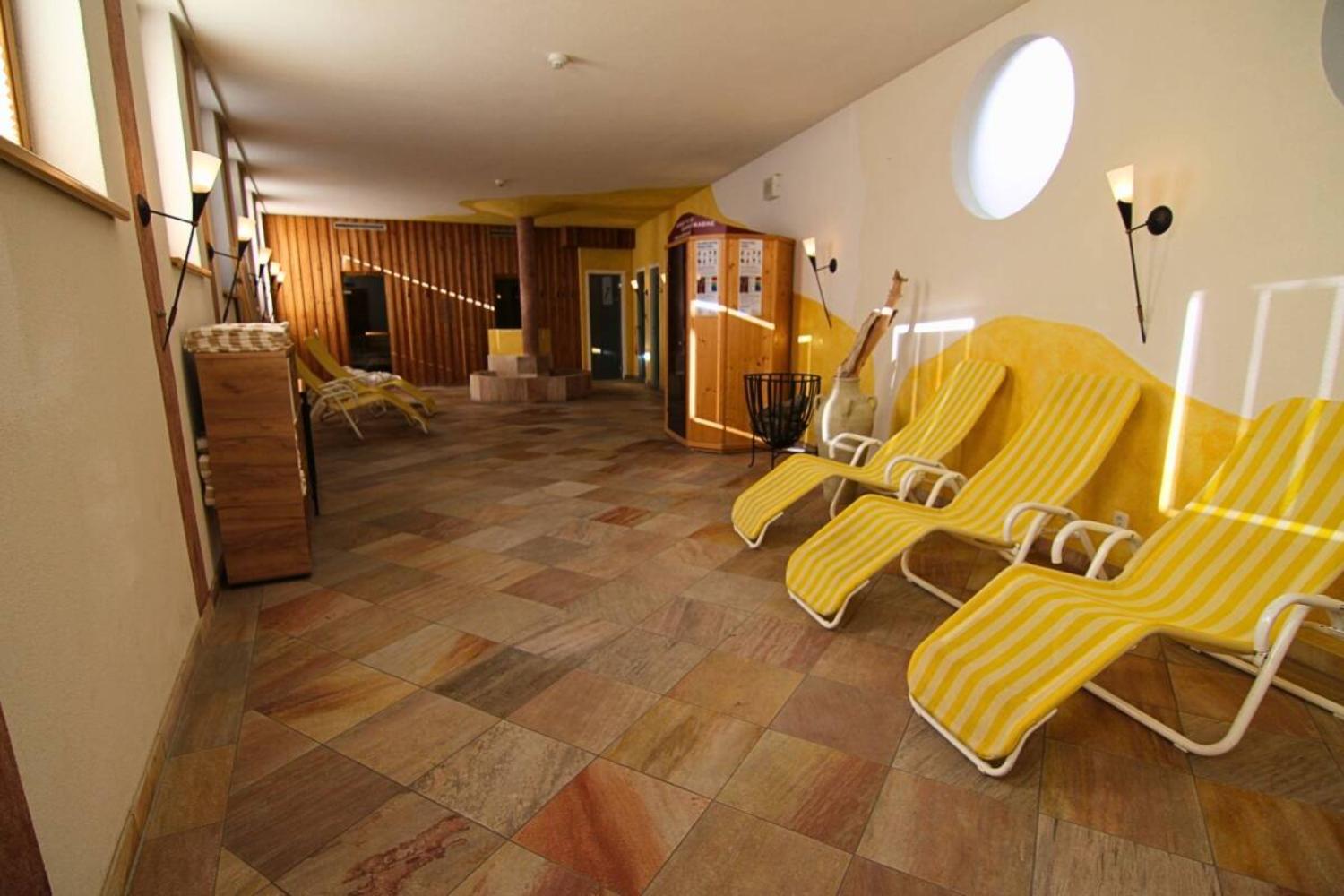 24-scalewidthwzeymdbd-catered-chalet-tirolerhof-apart-serfaus-met-wellness-1467305