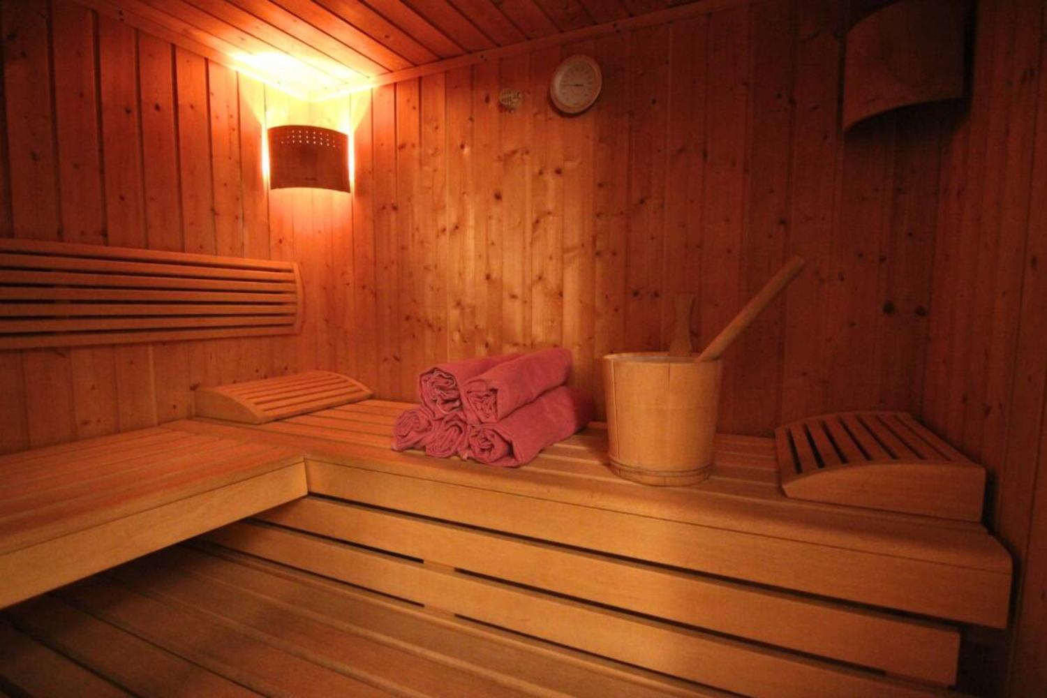 25-v2-scalewidthwzeymdbd-catered-chalet-kelle-fiss-inclusief-sauna-1467081