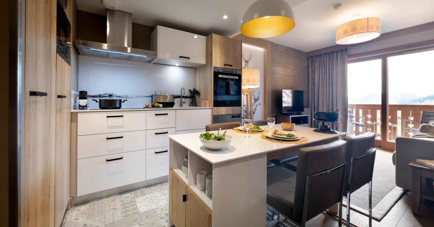 3-kitchen-area-hevana-1-bedroom-1038624