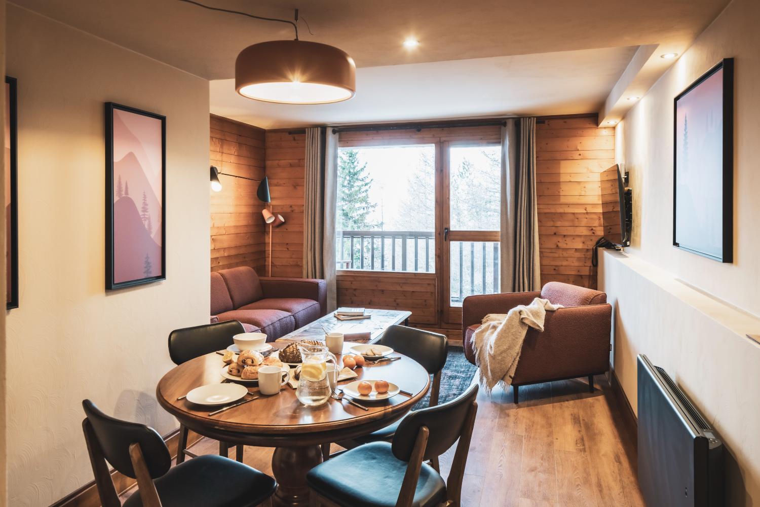 30-montagnettes-residence-sapiniere-menuires-3p4s-sejour-01-cande-2026-1450680