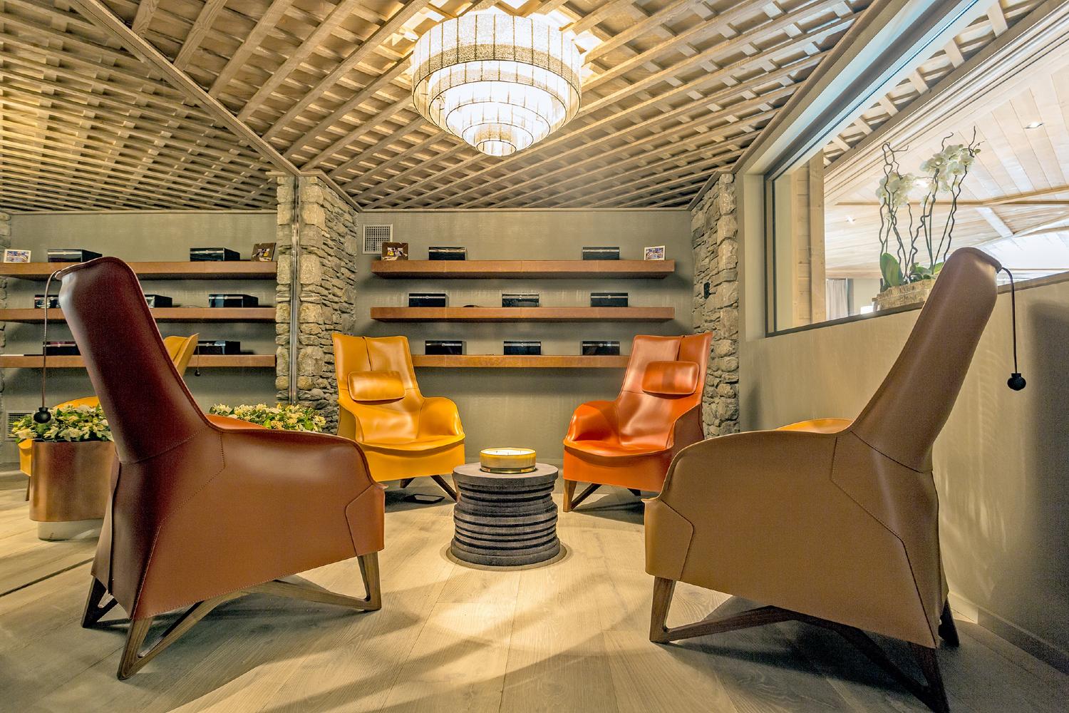 33f59d9d-a4ad-4a61-ad34-01551cac1fae-1451876