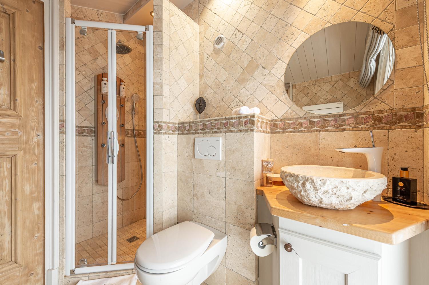 364f9a8a-9e0c-4811-aa30-d87397eb5ea3-1451675