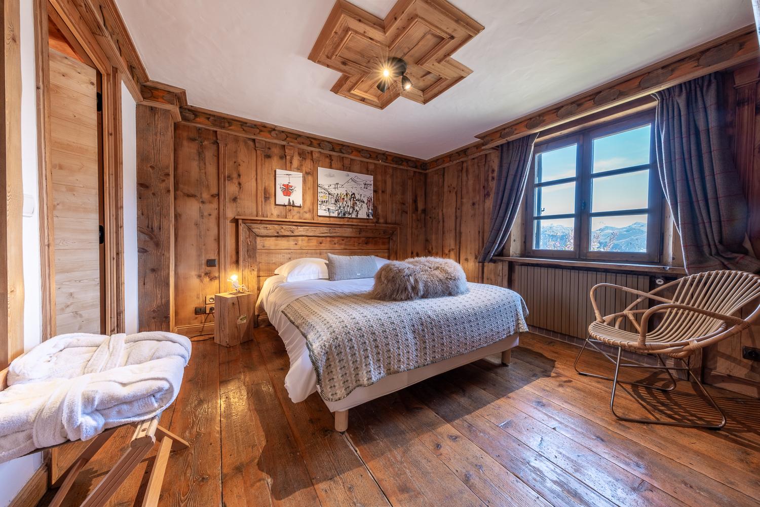 3dbf8885-4b68-46d8-8a10-f1e35bd98b4c-1451292