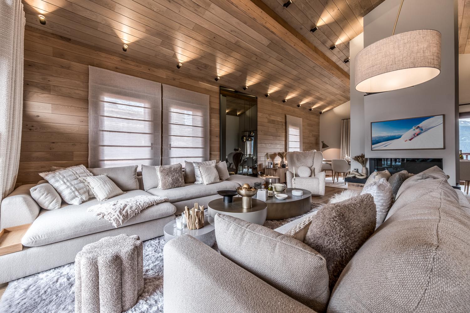 3e259d54-1e5a-468b-ada6-fbf5b896def0-1451329