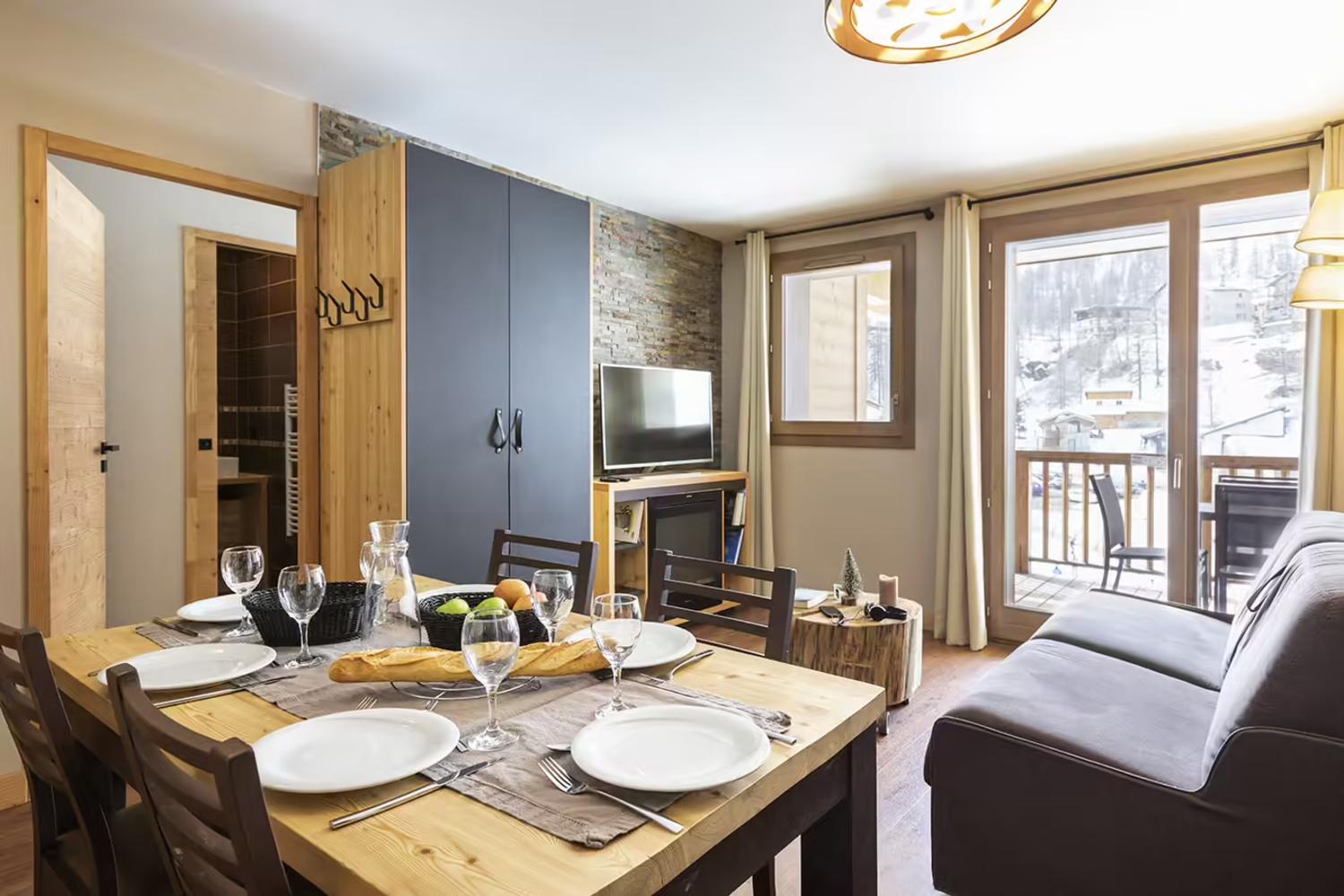 3p6p-051-415-3p-6pers-altavivam-reyboz-1452594