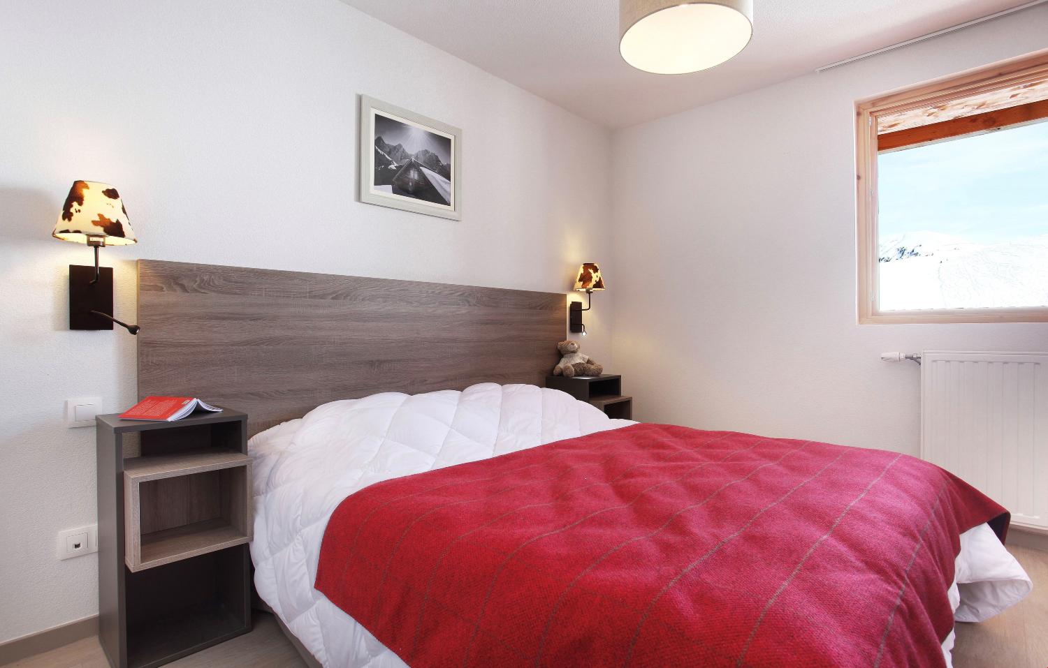 4-2420-tmpf4ab-location-ski-plagne-village-residence-prestige-odalys-front-de-neige-5-938402