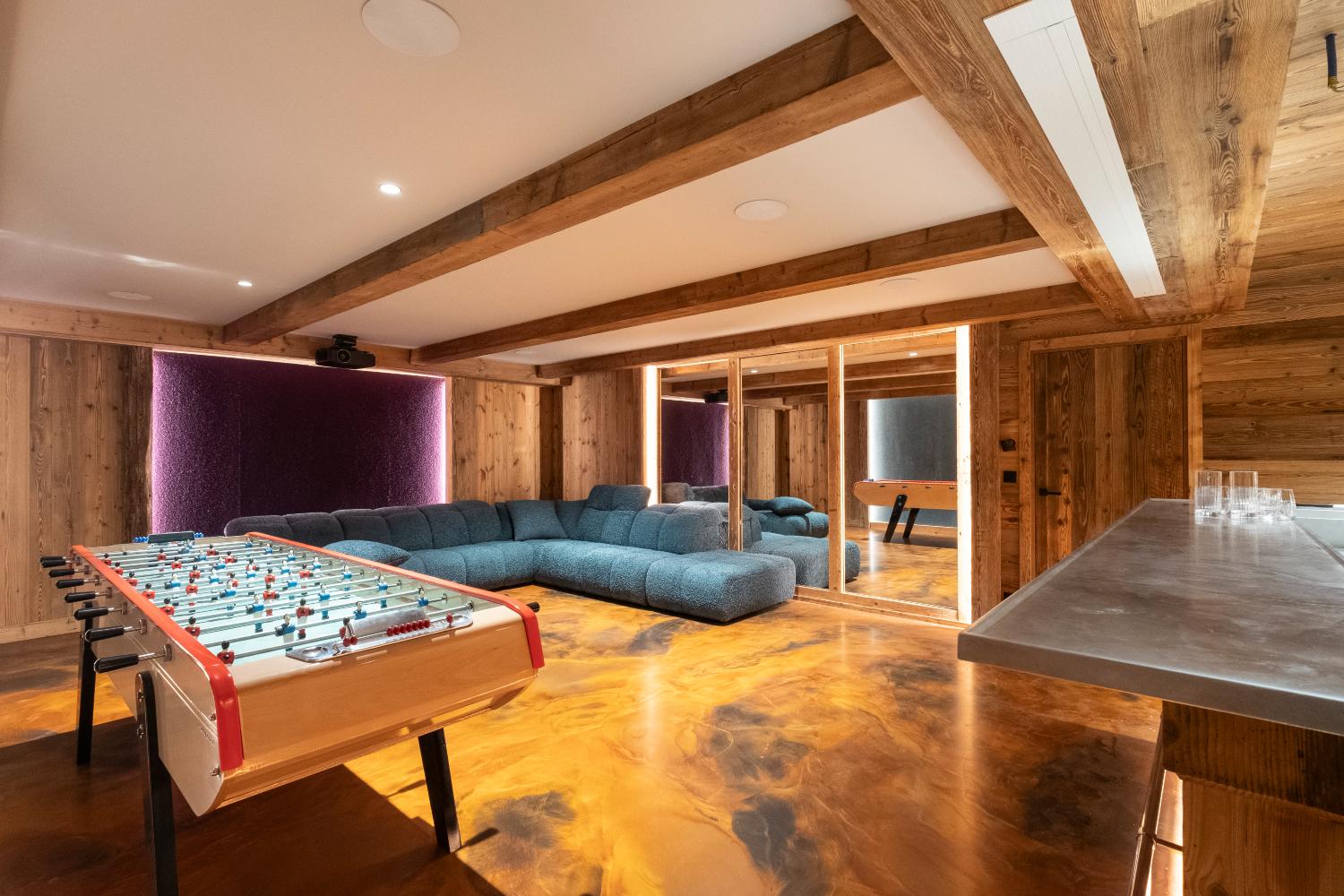 4cf48359-1235-427e-b616-336f5c16c4ed-1450906