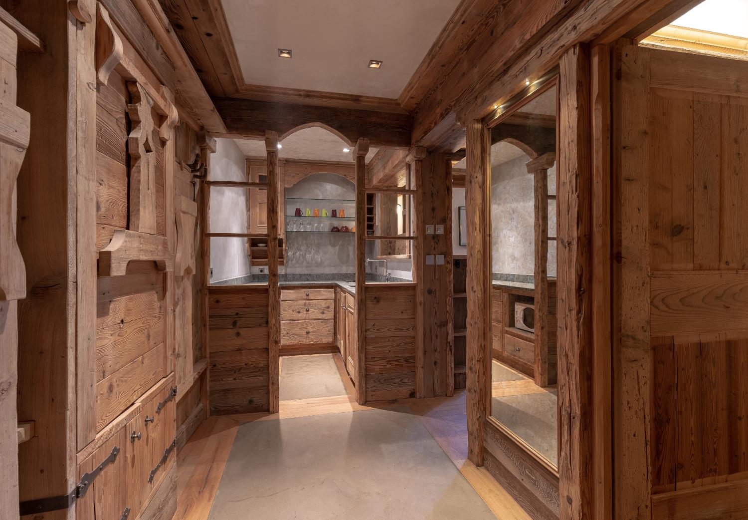 4f8bcd6d-acf4-4aff-8b51-17cd9a2a282c-1451947