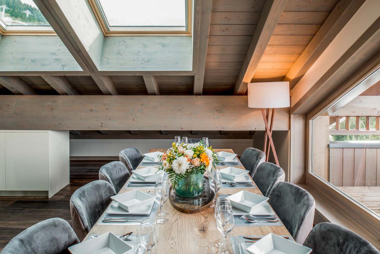 4mammoth-lodge-d1313-1147875