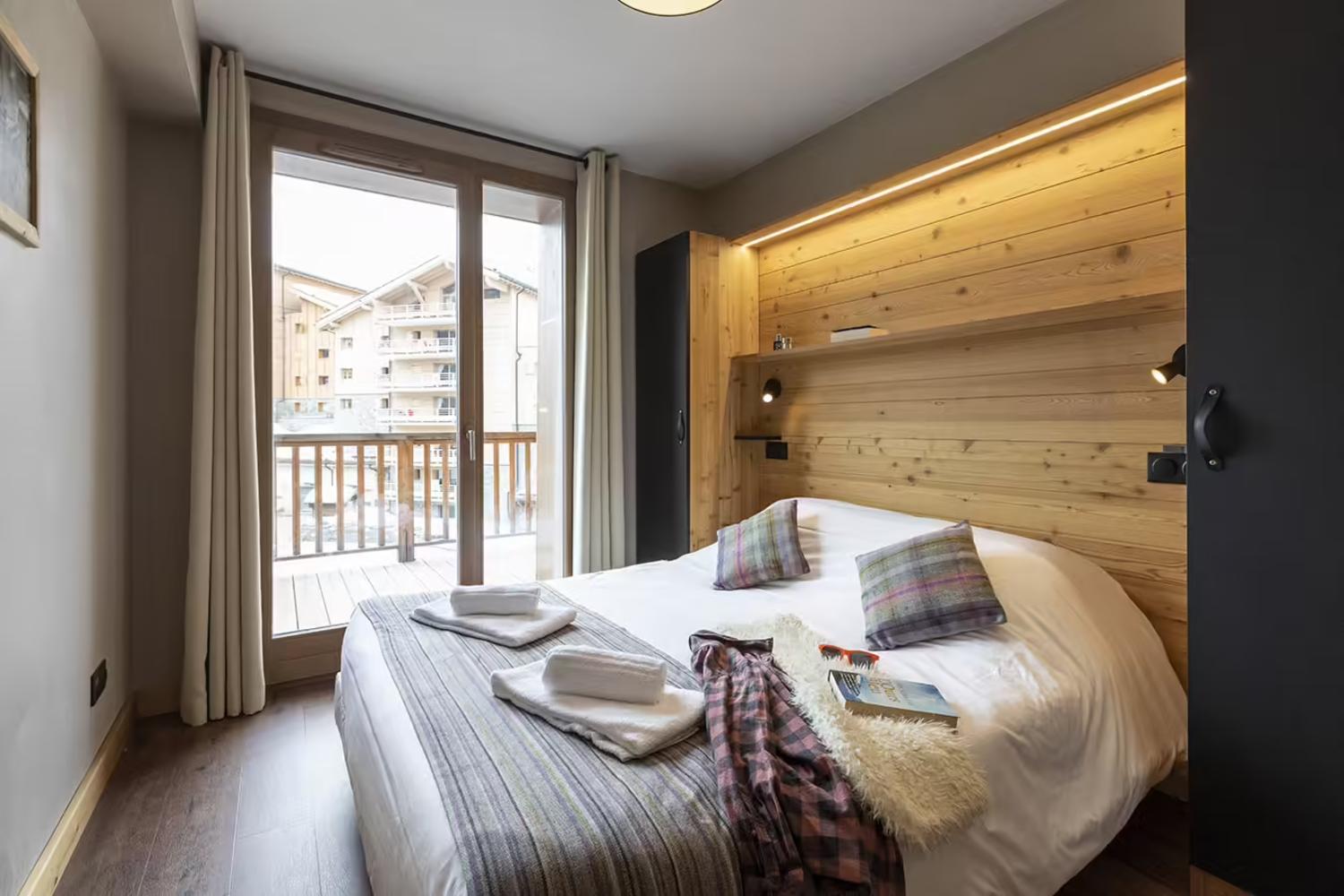 4p8-025-405-4p8pers-altavivam-reyboz-1452608