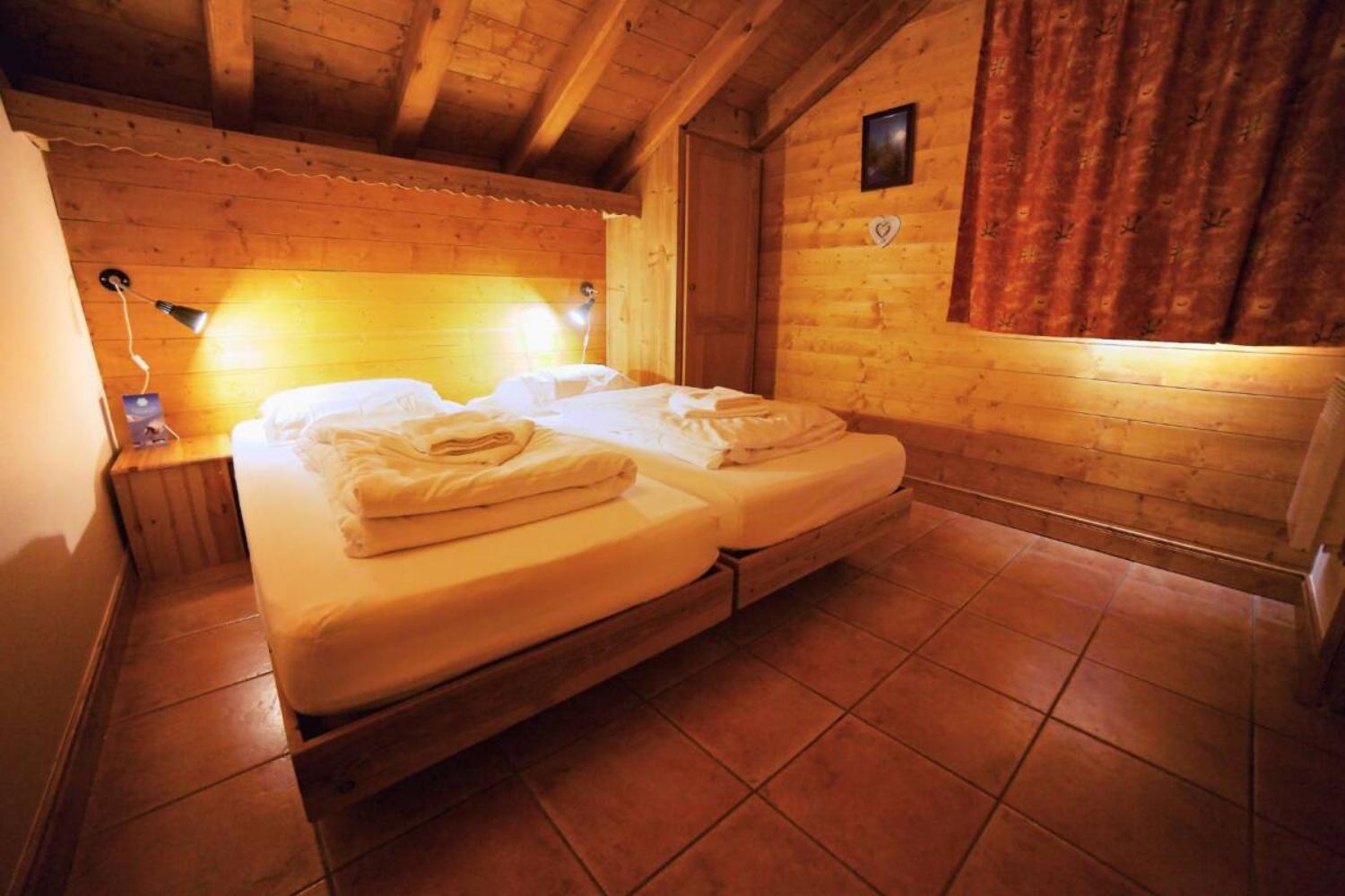 5-chalet-in-de-wolken-les-menuires-tweepersoonskamer-scalewidthwzeymdbd-1466629