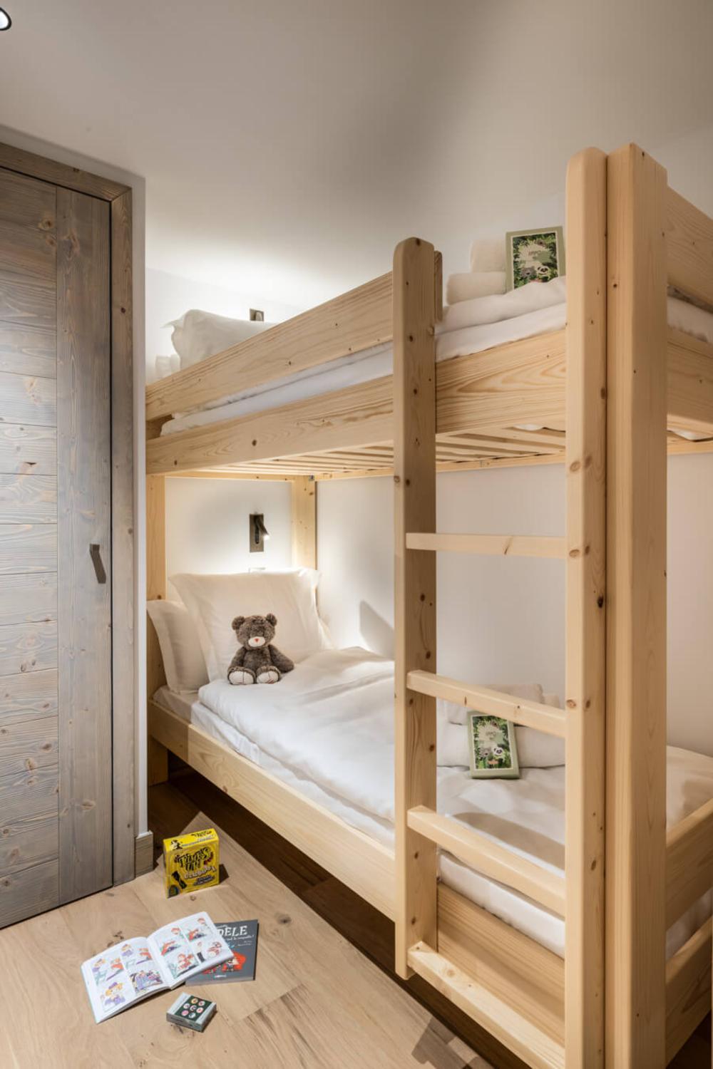 5kangto-provisoires-falcon-meribel-philippe-gal-a40-012-799497