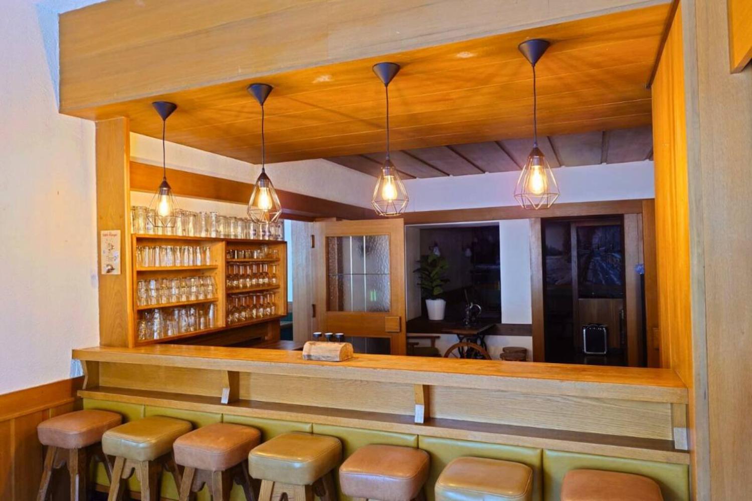 6-catered-chalet-ruth-soelden-huisbar-2-v2-scalewidthwzeymdbd-0-1467188