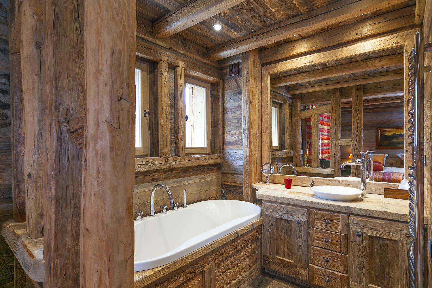 60560807-6aec-45aa-b414-24b6cfb54fc8-1450835