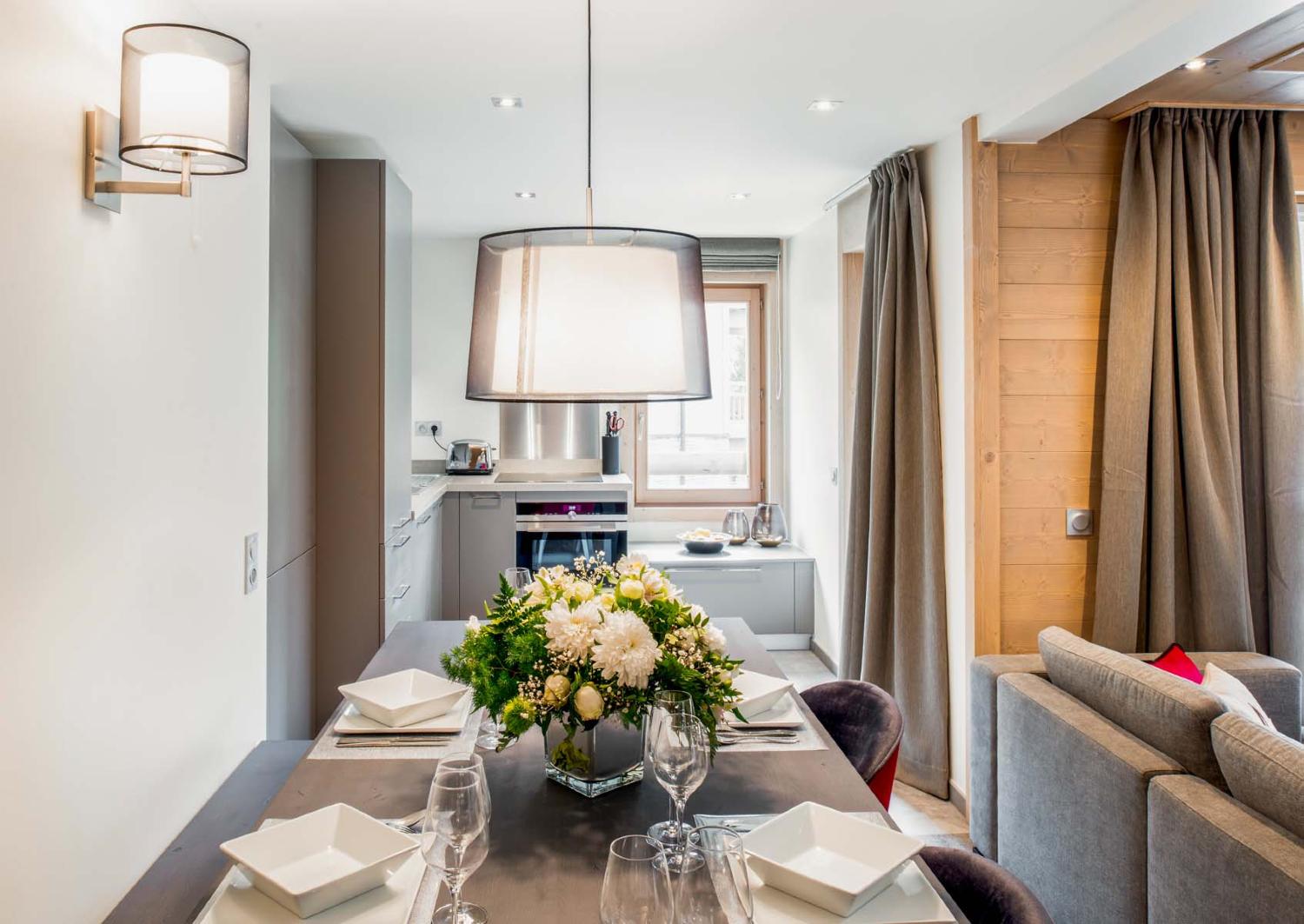 7mammoth-lodge-d11-034-1147845