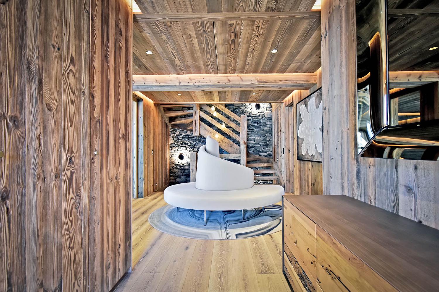 81068b52-e33c-41bc-8d93-88a8d278cca5-1451080