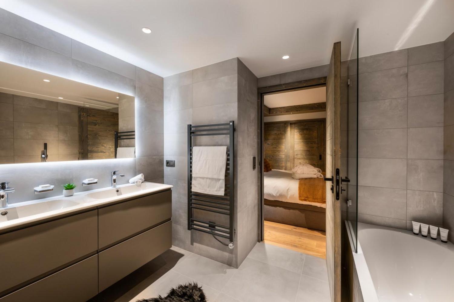 8falcon-meribel-philippe-gal-d02-010-1452241