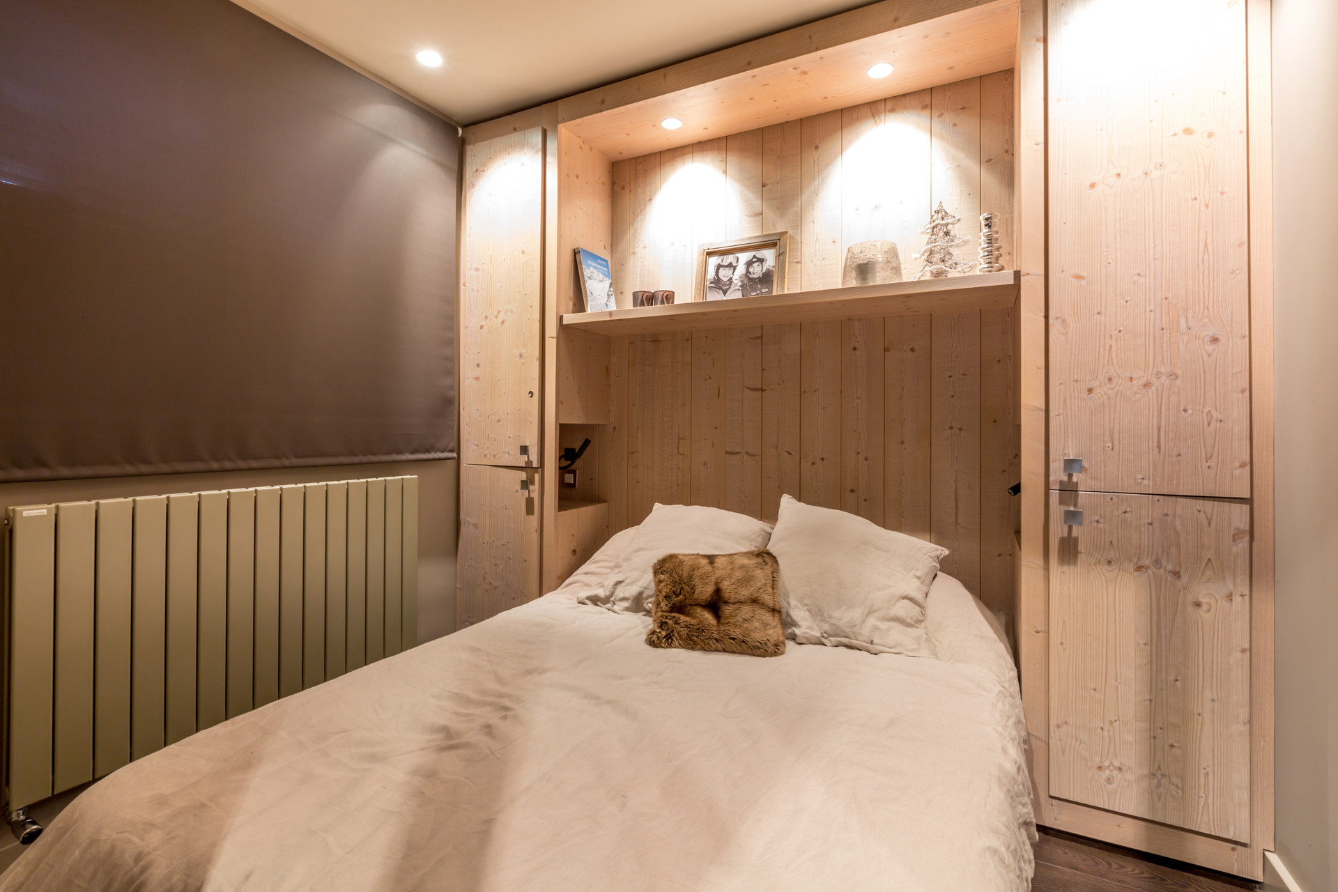 _lv_images__lot_0000020009_05_1457652