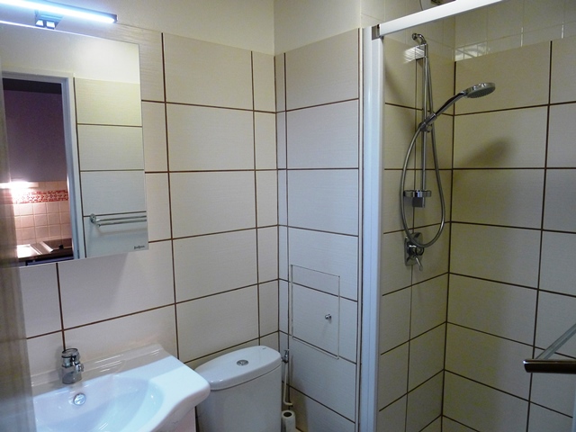 _lv_images__lot_0000020043_08_1174786