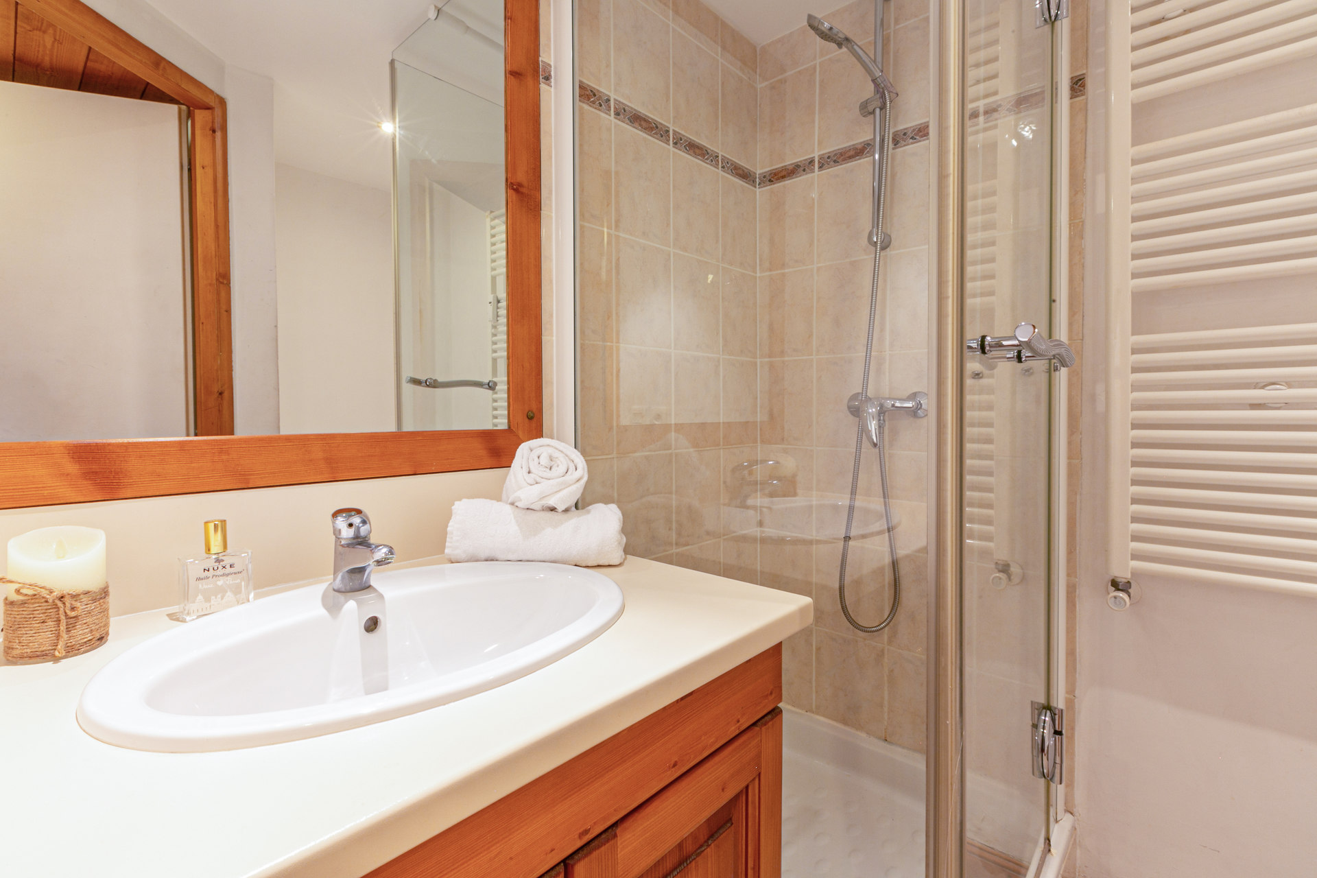 _lv_images__lot_0000110005_07_1457714