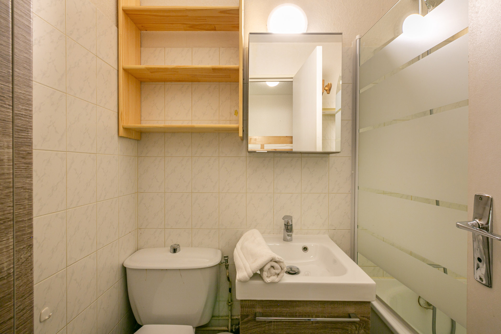 _lv_images__lot_0000120055_08_1458130