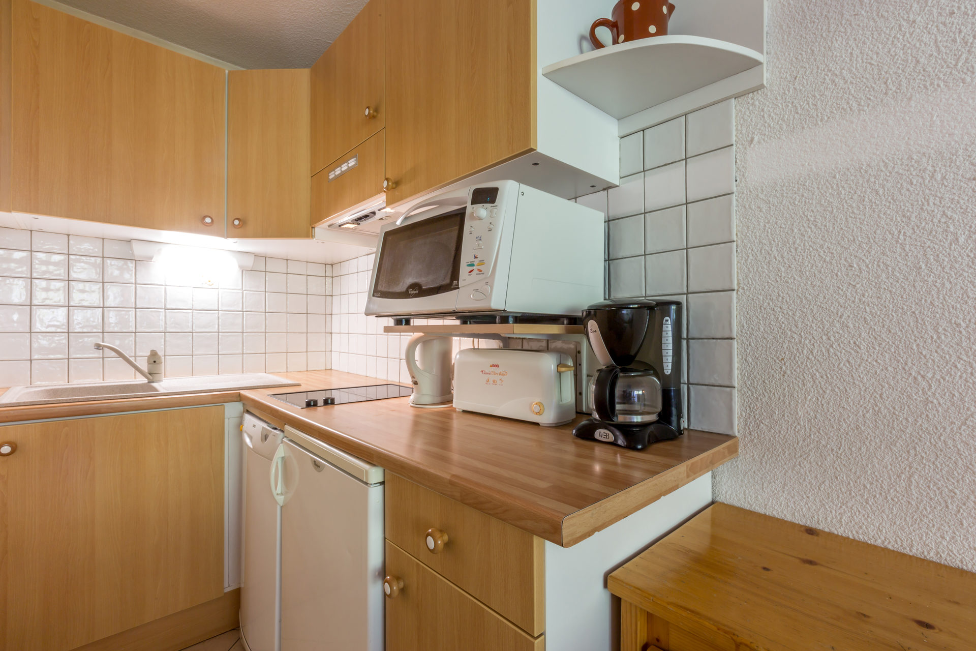 _lv_images__lot_0000120064_07_1458114