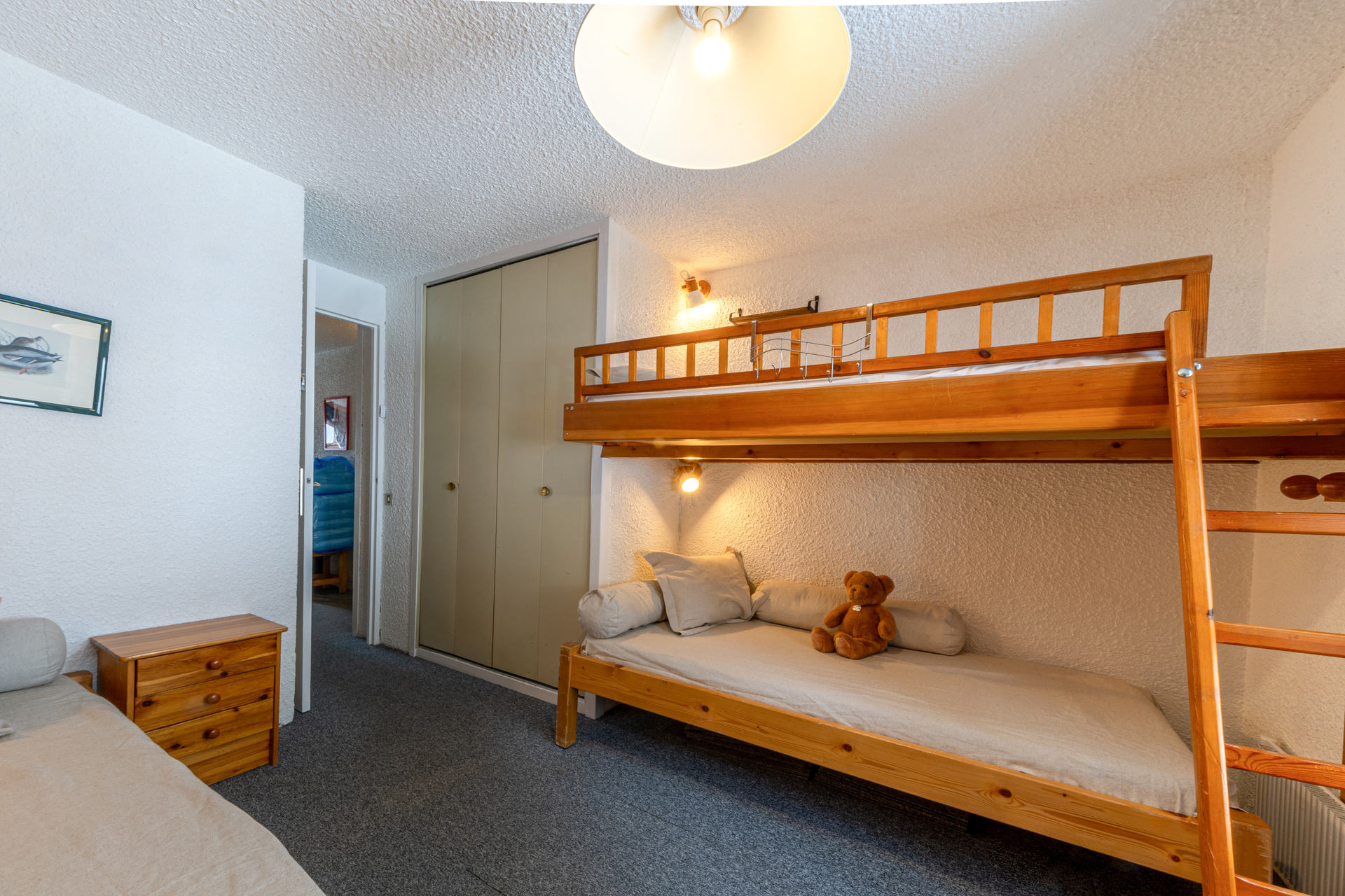 _lv_images__lot_0000130086_09_1457014