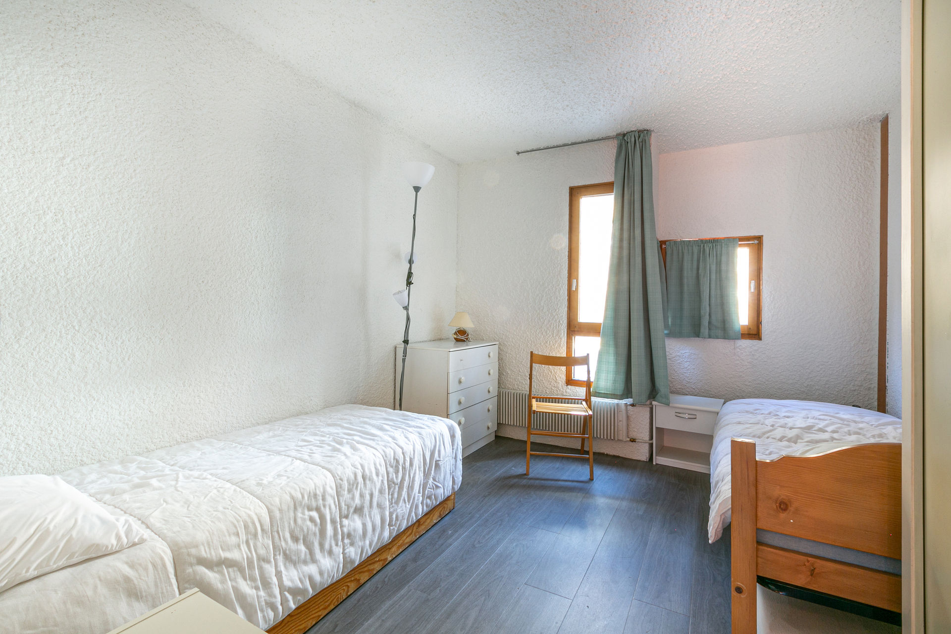 _lv_images__lot_0000140033_06_1456871