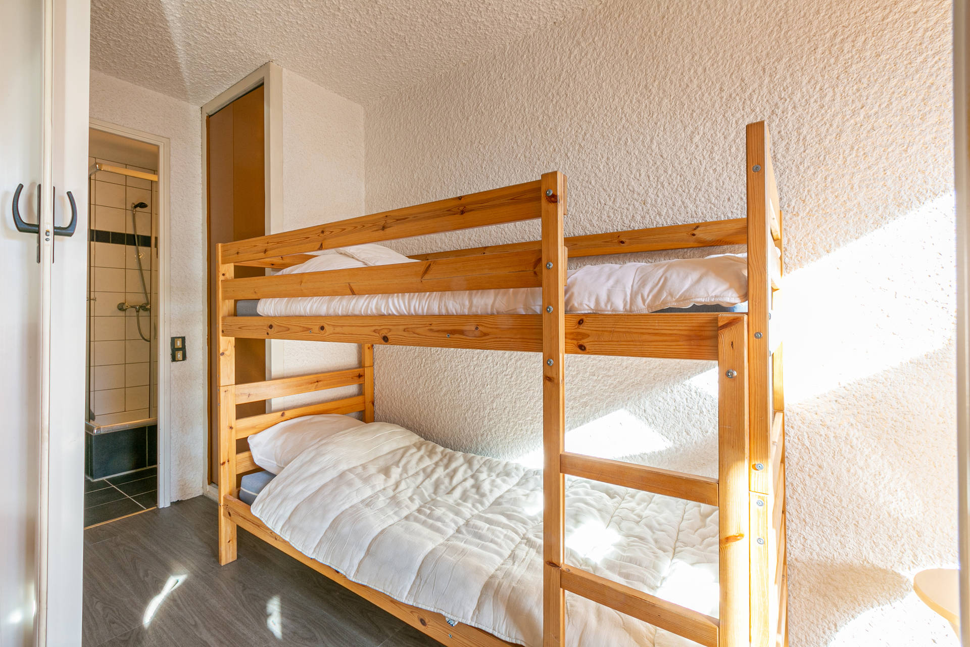 _lv_images__lot_0000140033_07_1456872