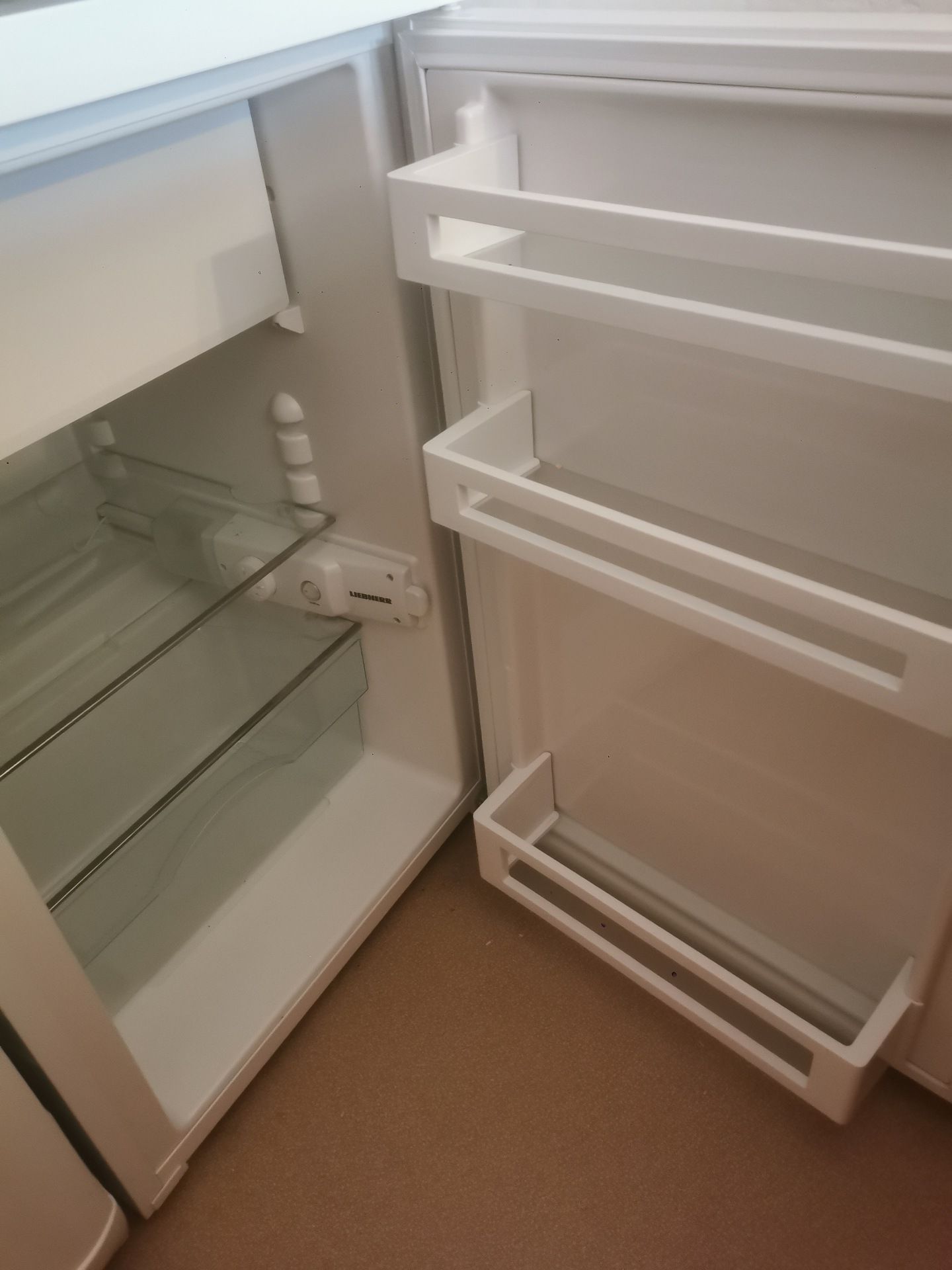 _lv_images__lot_0000210042_15_1455260