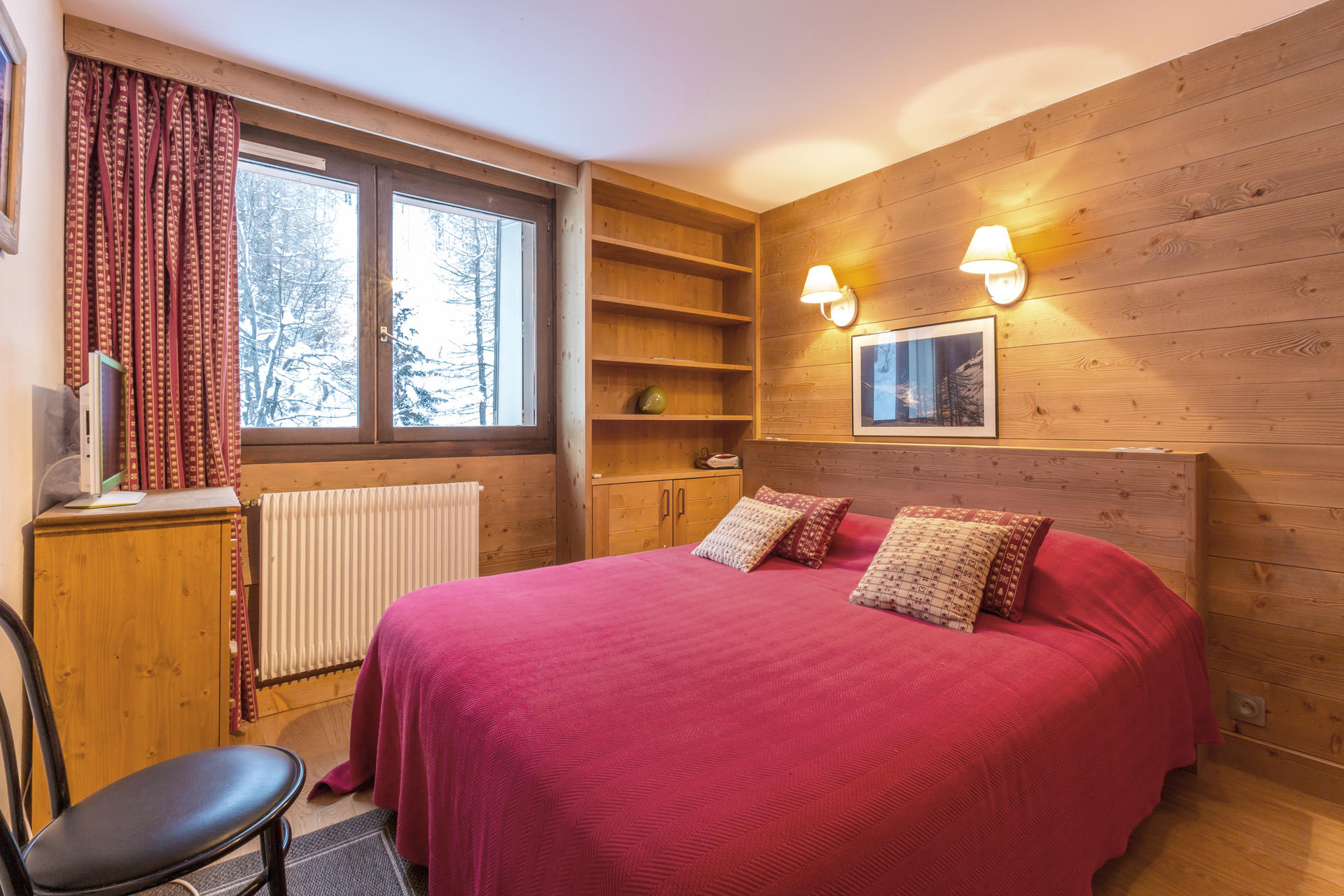 _lv_images__lot_0000230018_06_1457134