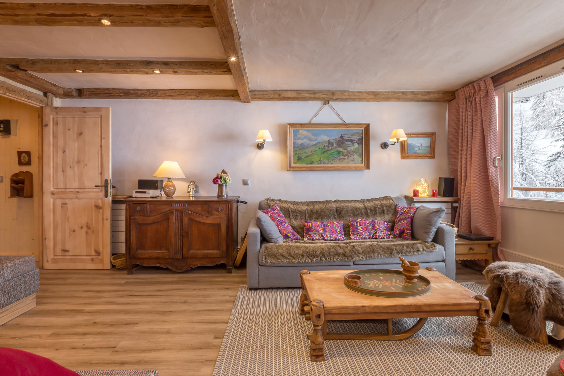 _lv_images__lot_0000230021_04_1455023