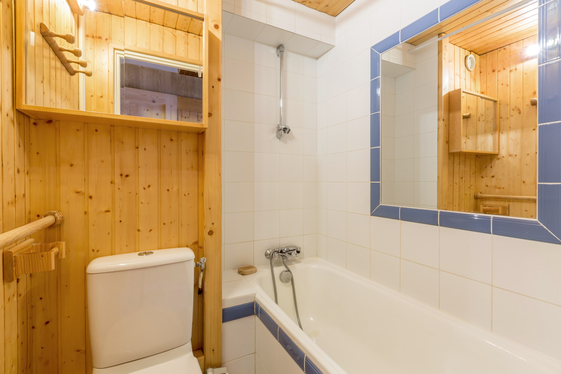 _lv_images__lot_0000230021_14_1455033