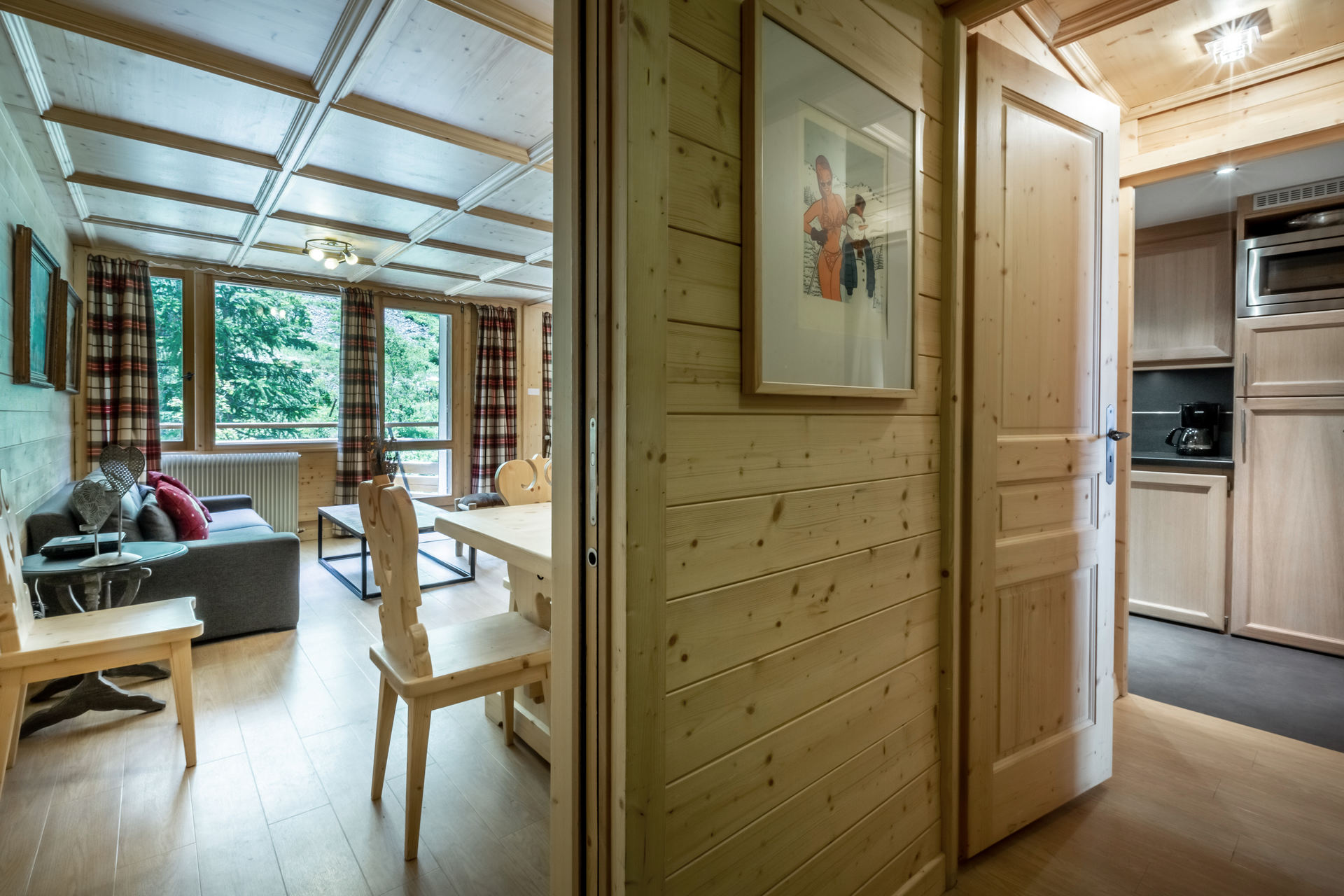 _lv_images__lot_0000230026_06_1455072